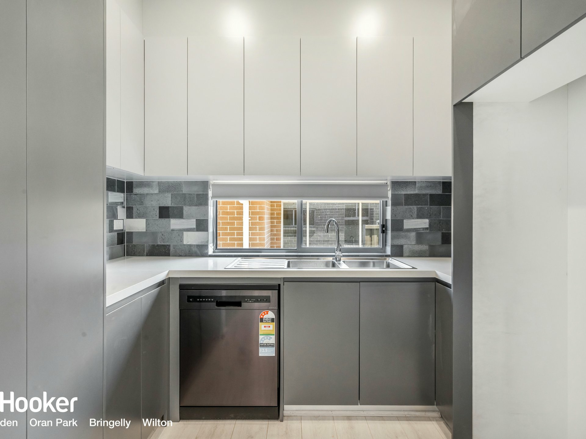 9 Gloaming Street, MENANGLE PARK