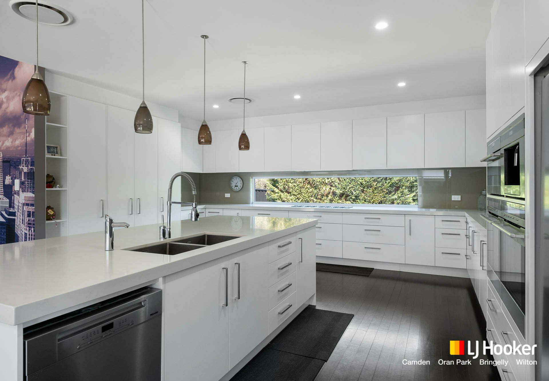 41 Sunnyside Drive, ELLIS LANE
