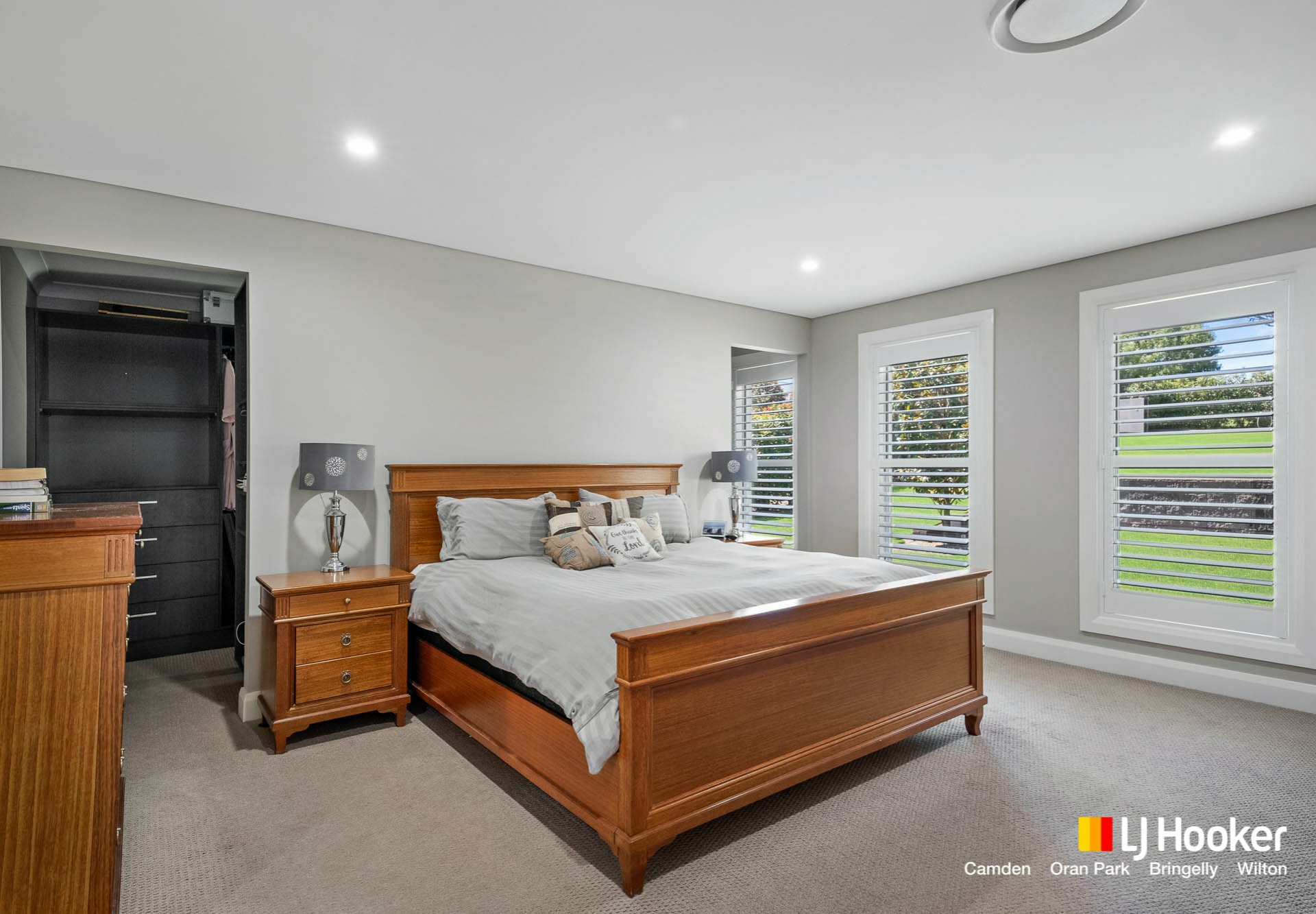 41 Sunnyside Drive, ELLIS LANE