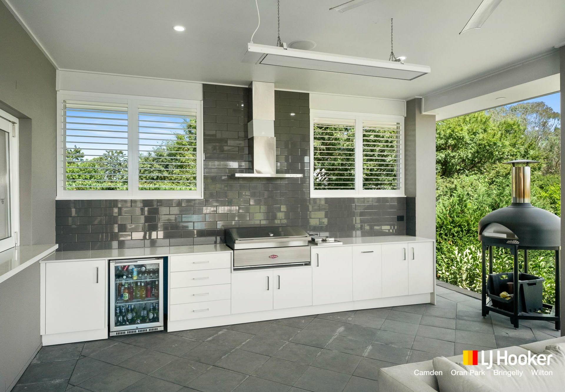 41 Sunnyside Drive, ELLIS LANE