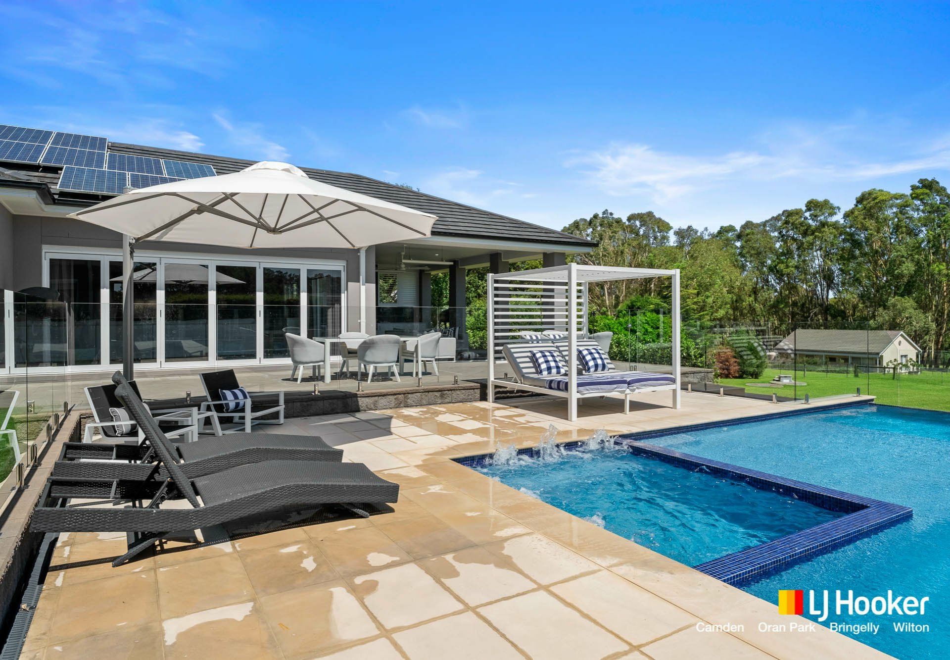 41 Sunnyside Drive, ELLIS LANE