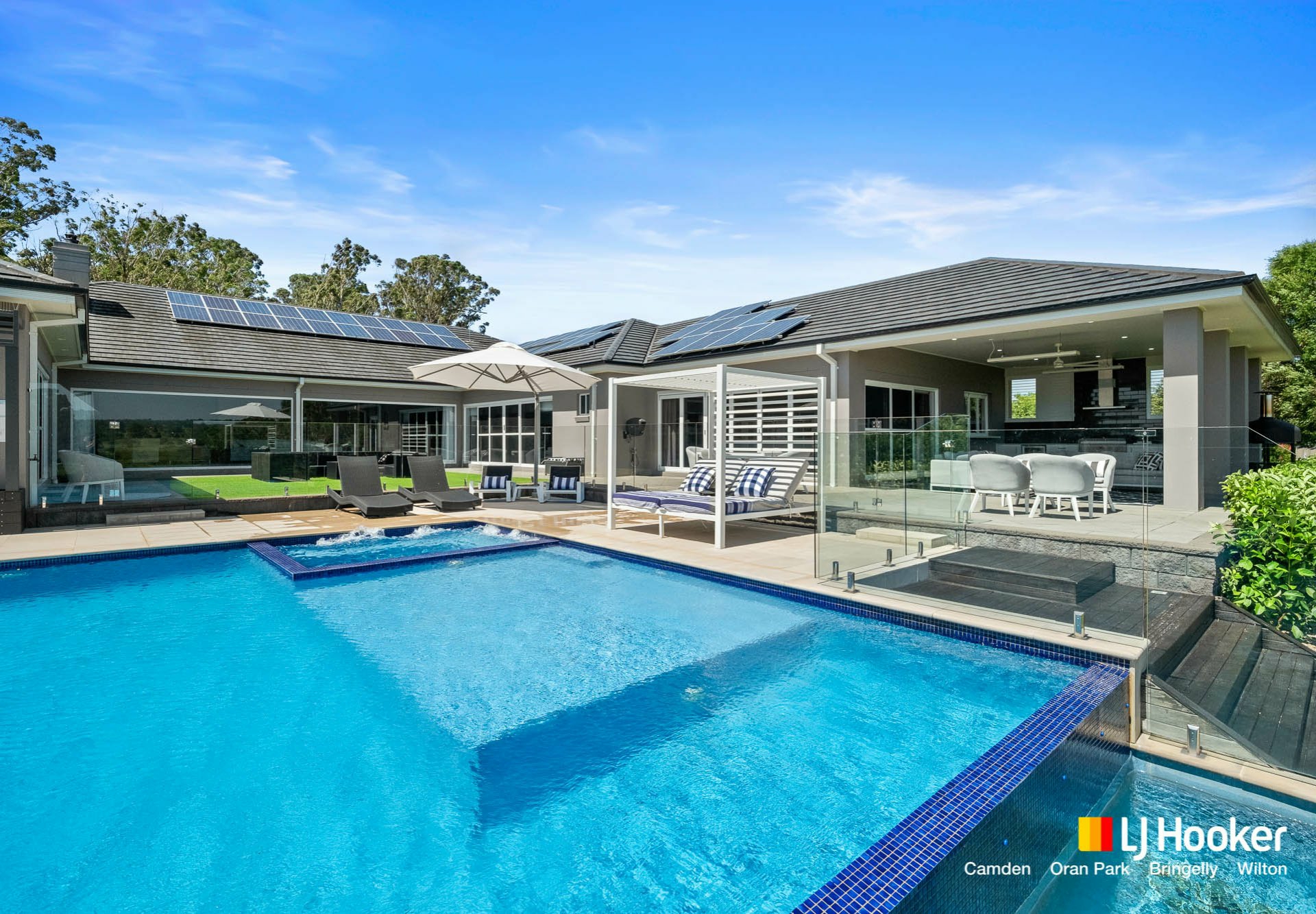 41 Sunnyside Drive, ELLIS LANE