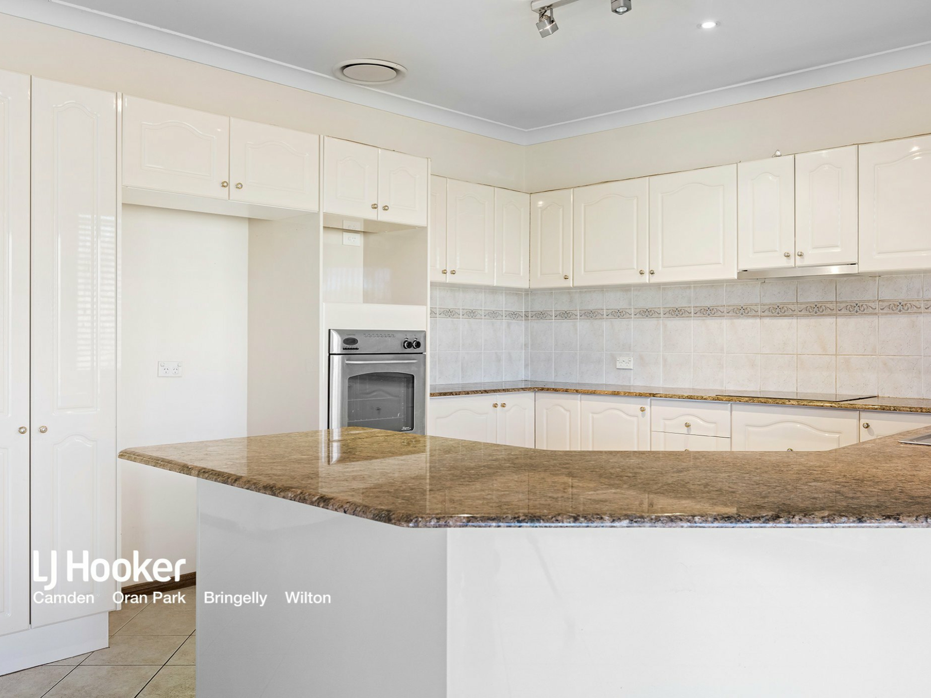 89A Heath Road, LEPPINGTON