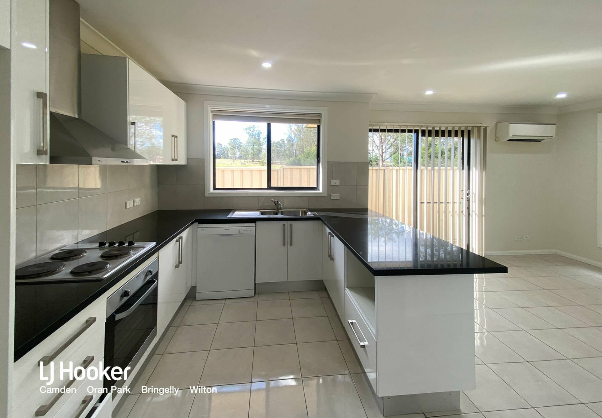 10A Farnsworth Avenue, WALLACIA