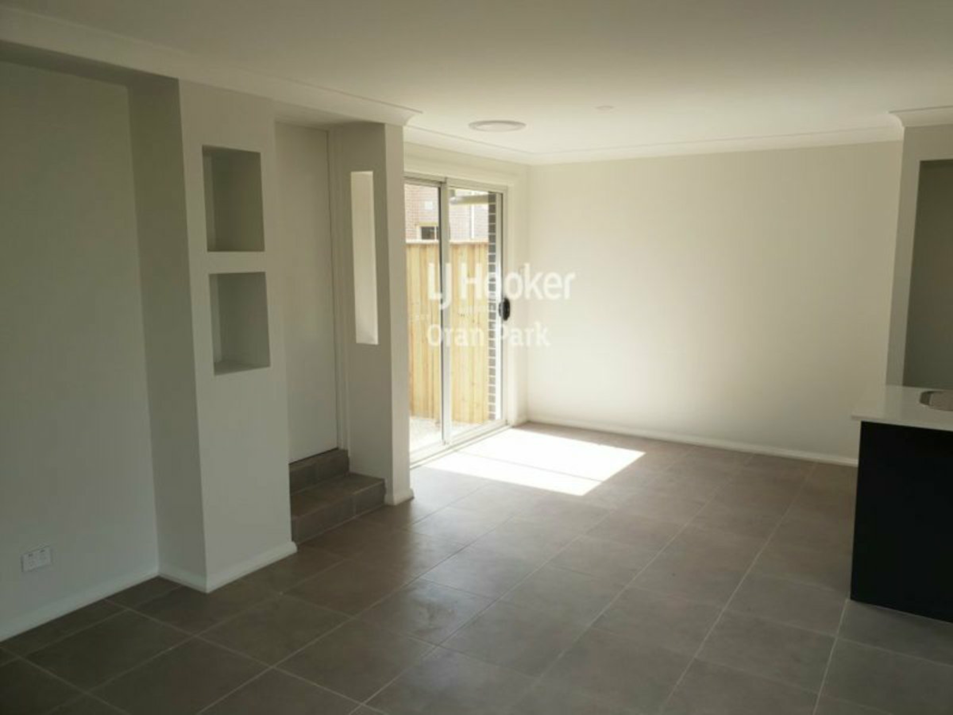69 Central Avenue, ORAN PARK