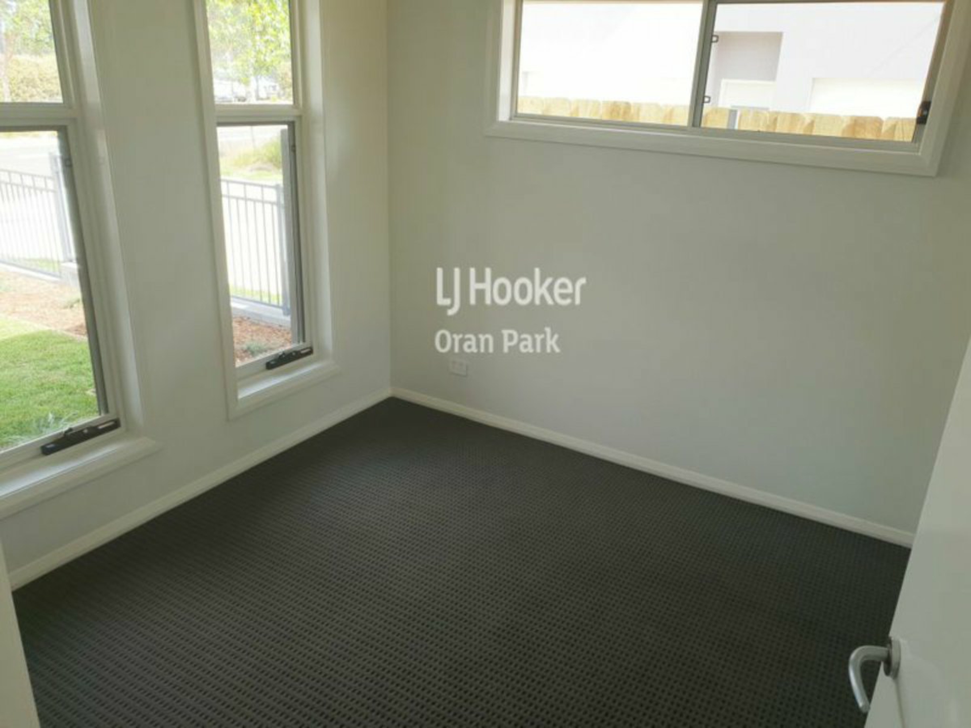 69 Central Avenue, ORAN PARK