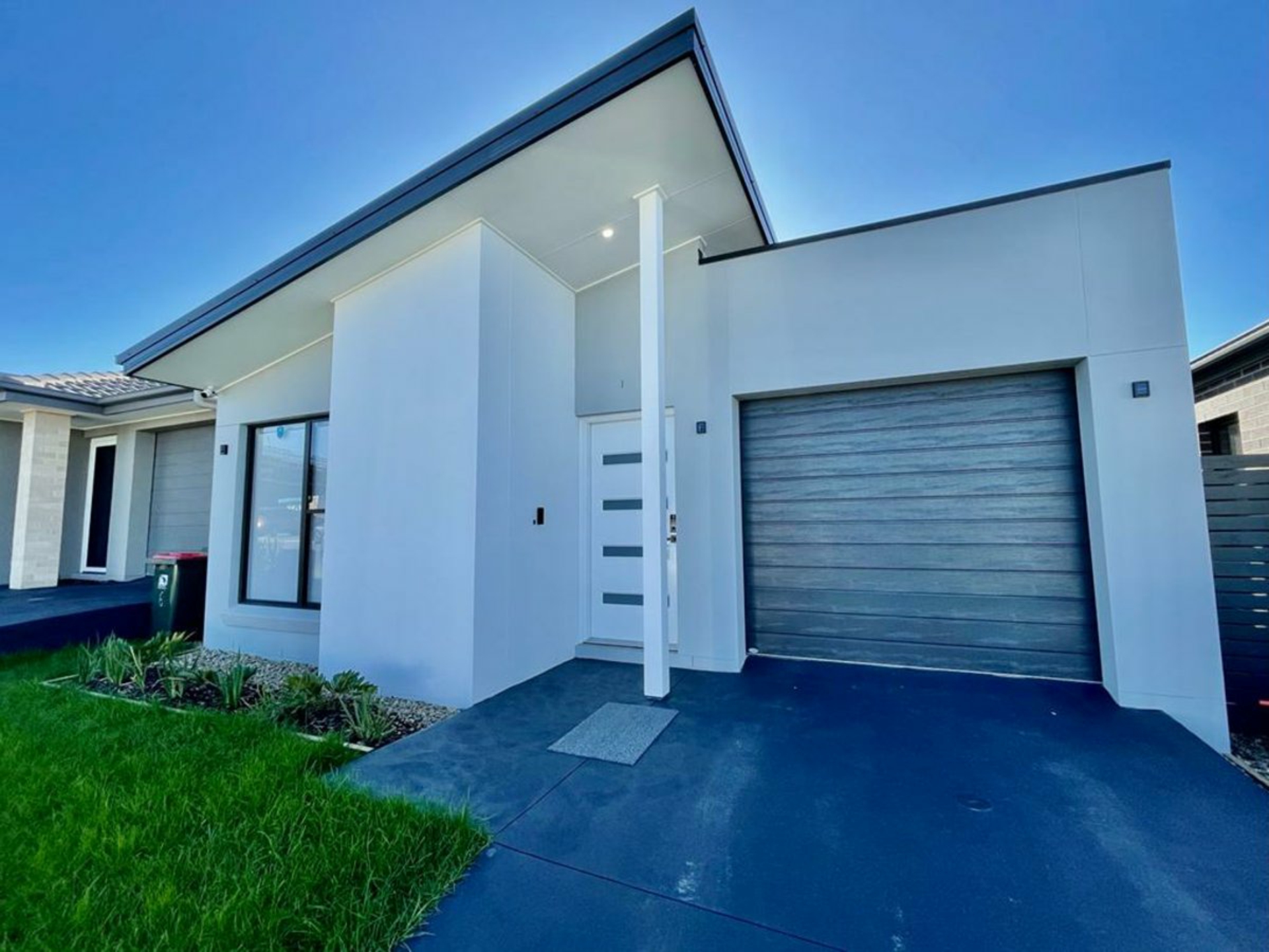 6 Hedge Street, ORAN PARK