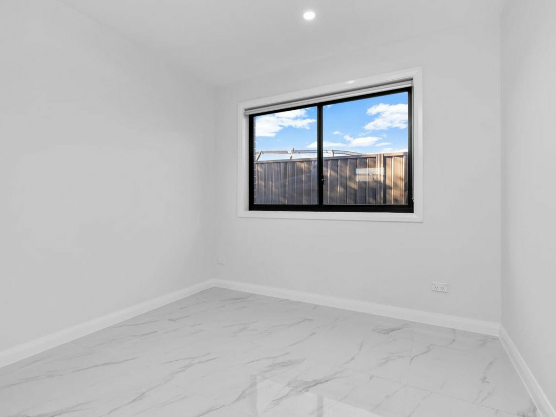 40B Hinton Loop, ORAN PARK