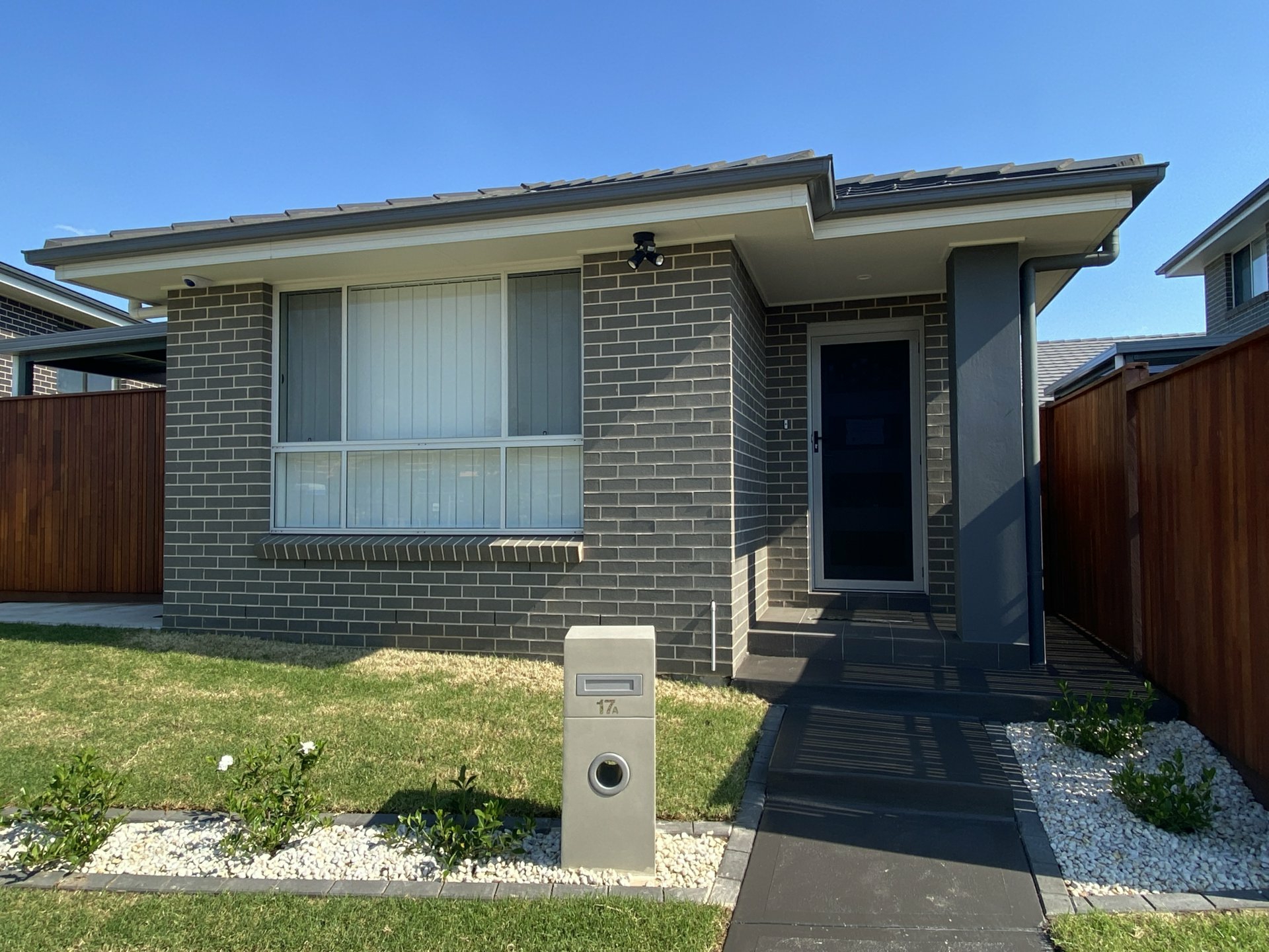 17B Fleece Loop, ORAN PARK