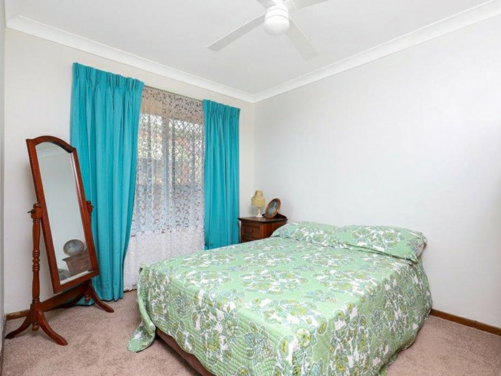 5 Canberra Crescent, CAMPBELLTOWN