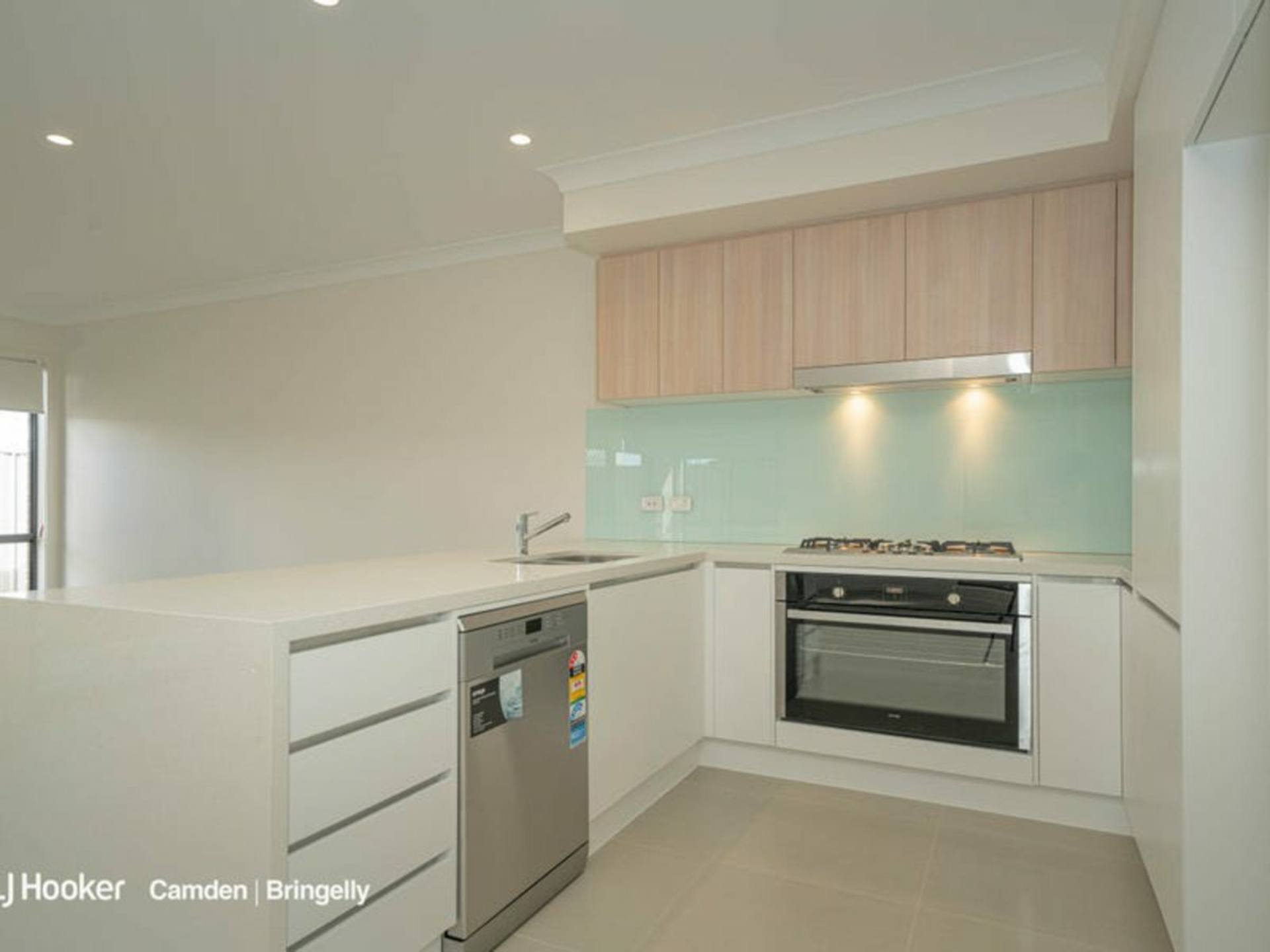 37 Cain Avenue, GREGORY HILLS