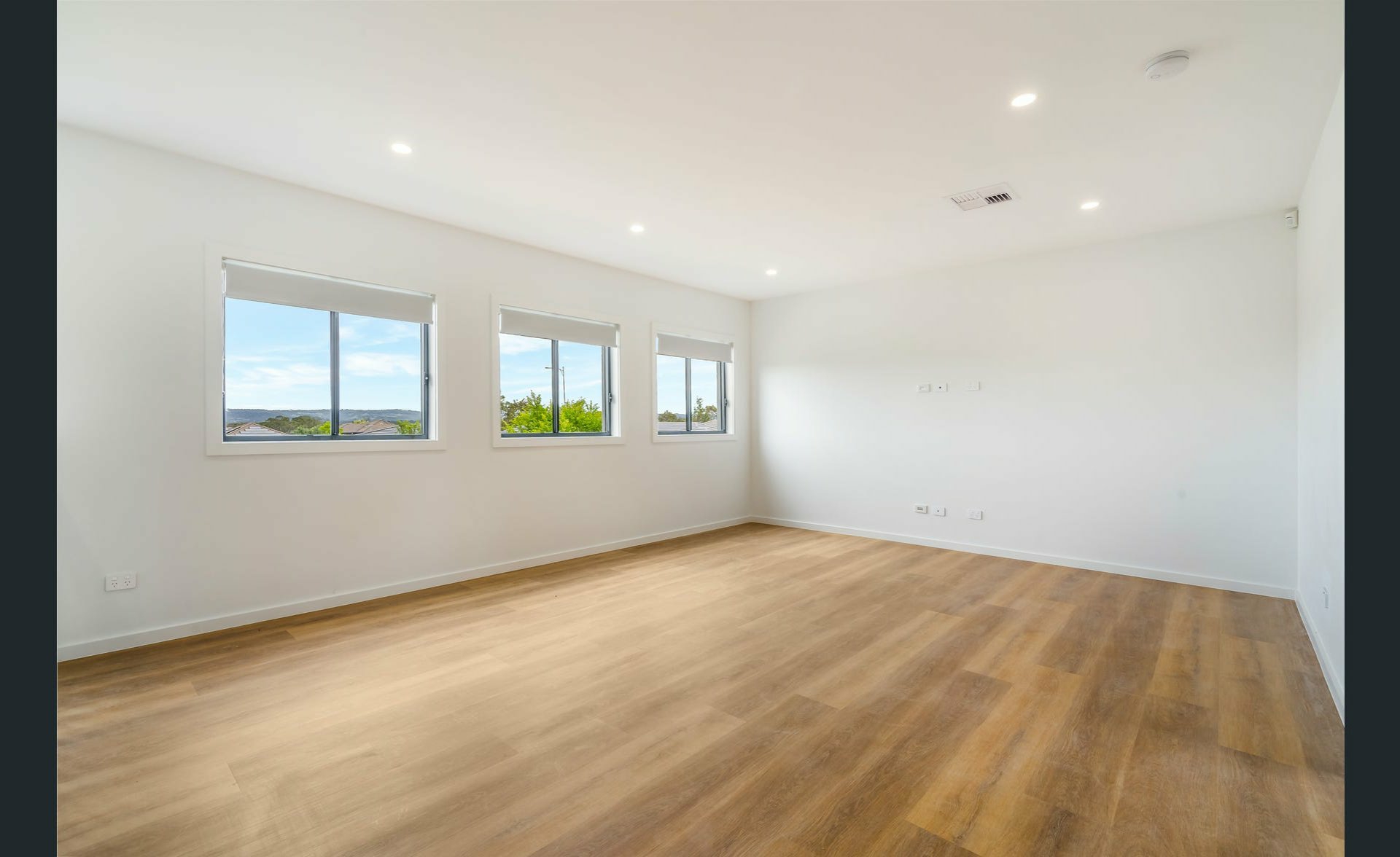 73 Bluebell Crescent, SPRING FARM