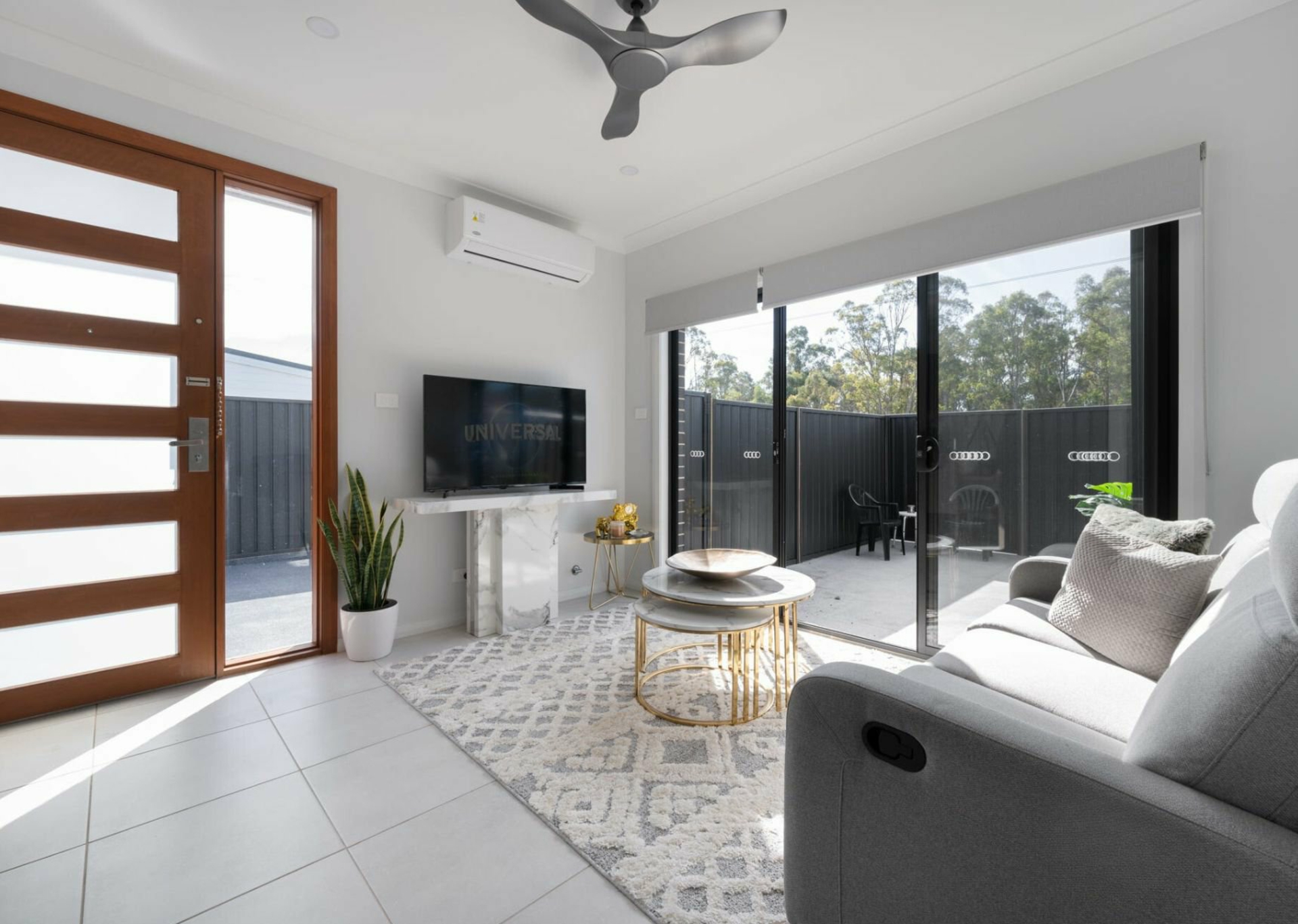 21B Copper Drive, CATHERINE FIELD