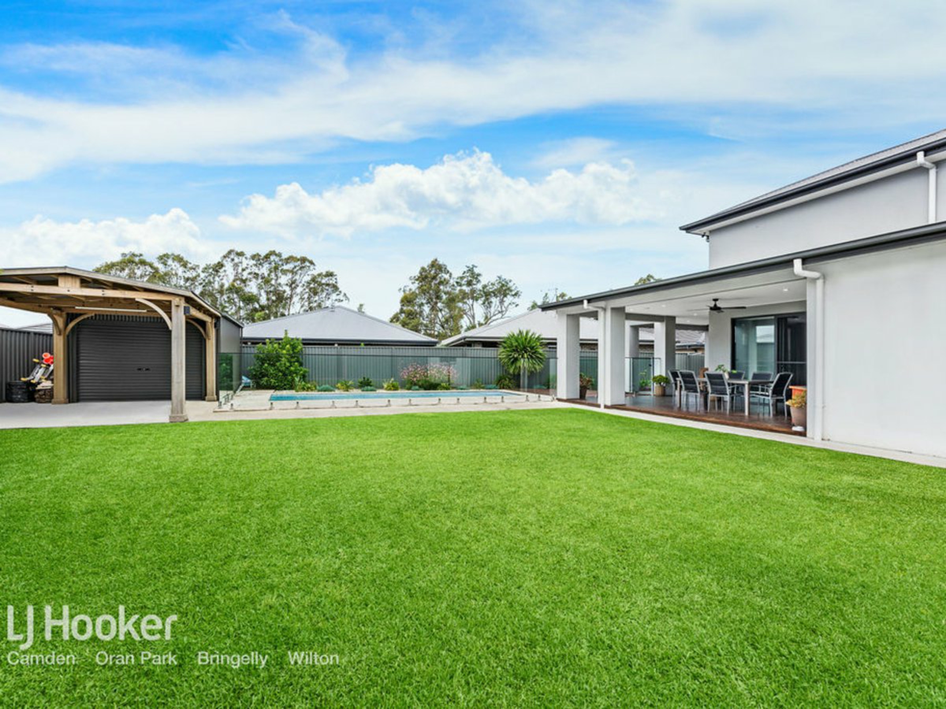 4 Cryptandra Street, DENHAM COURT