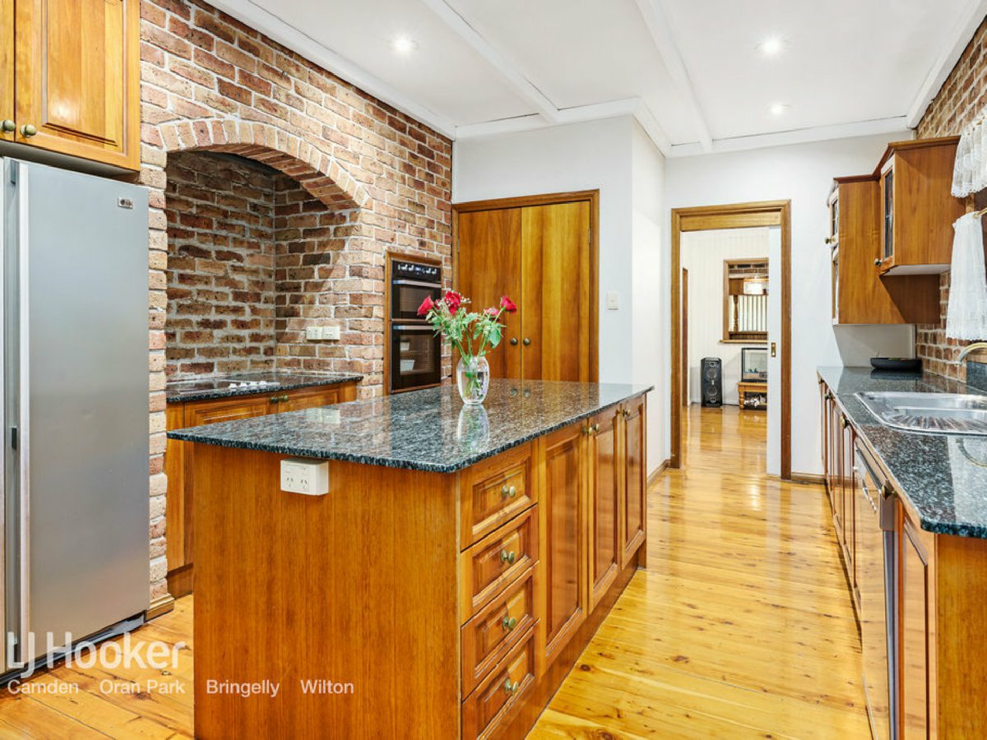 34 Colonel Pye Drive, COBBITTY