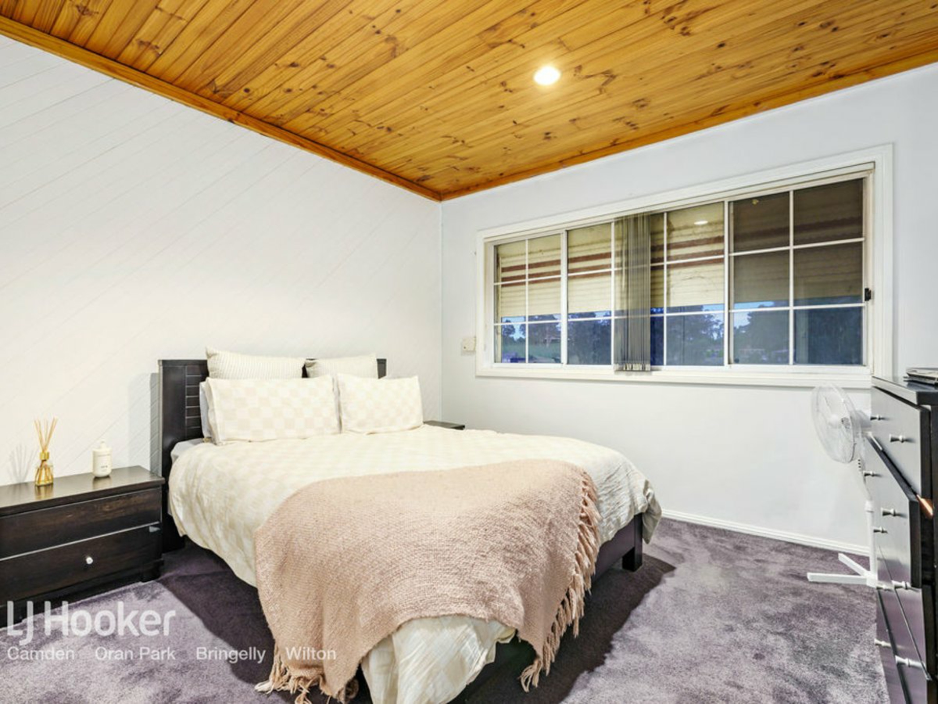 34 Colonel Pye Drive, COBBITTY