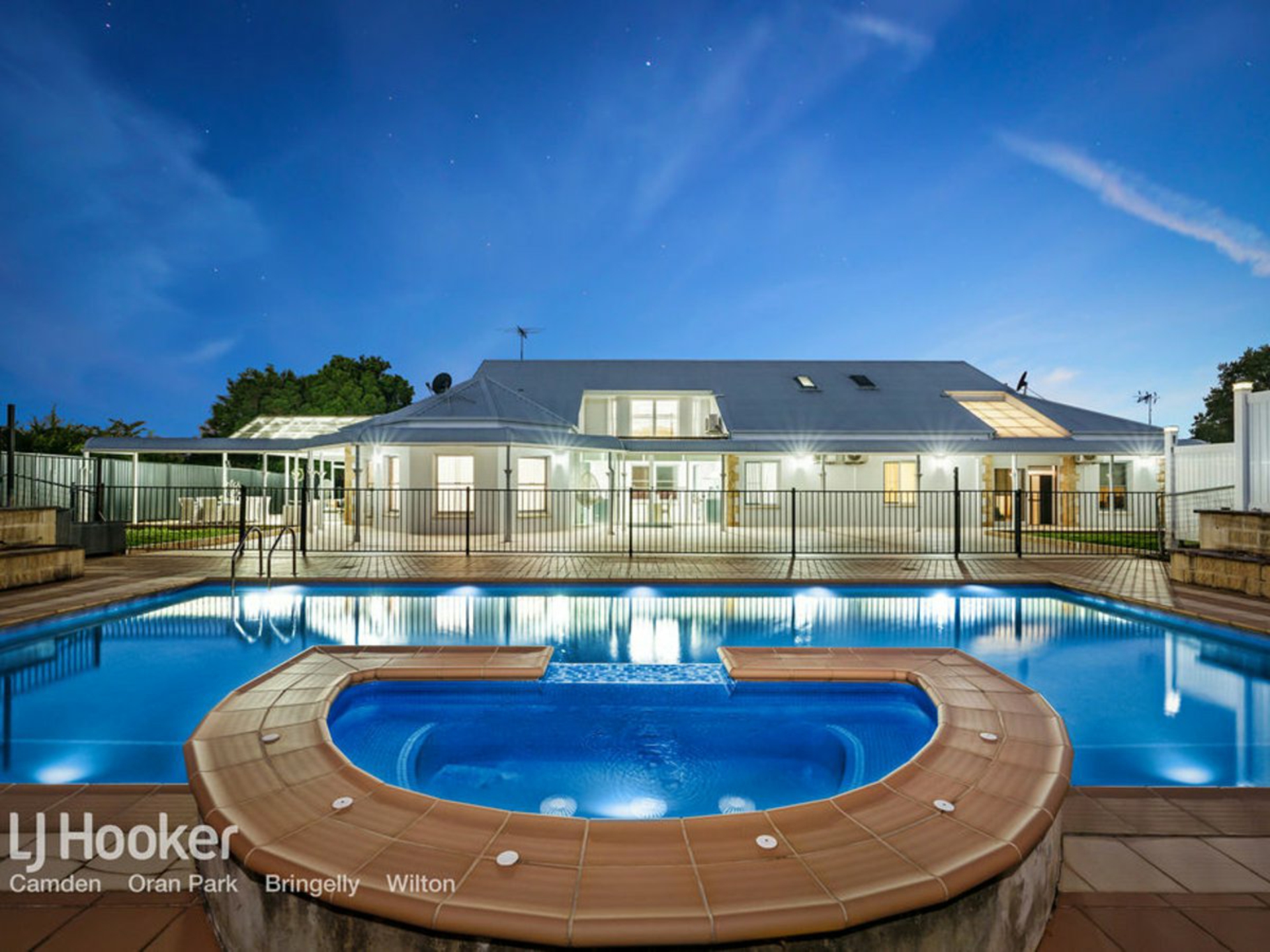 115 Huntingdale Drive, DENHAM COURT