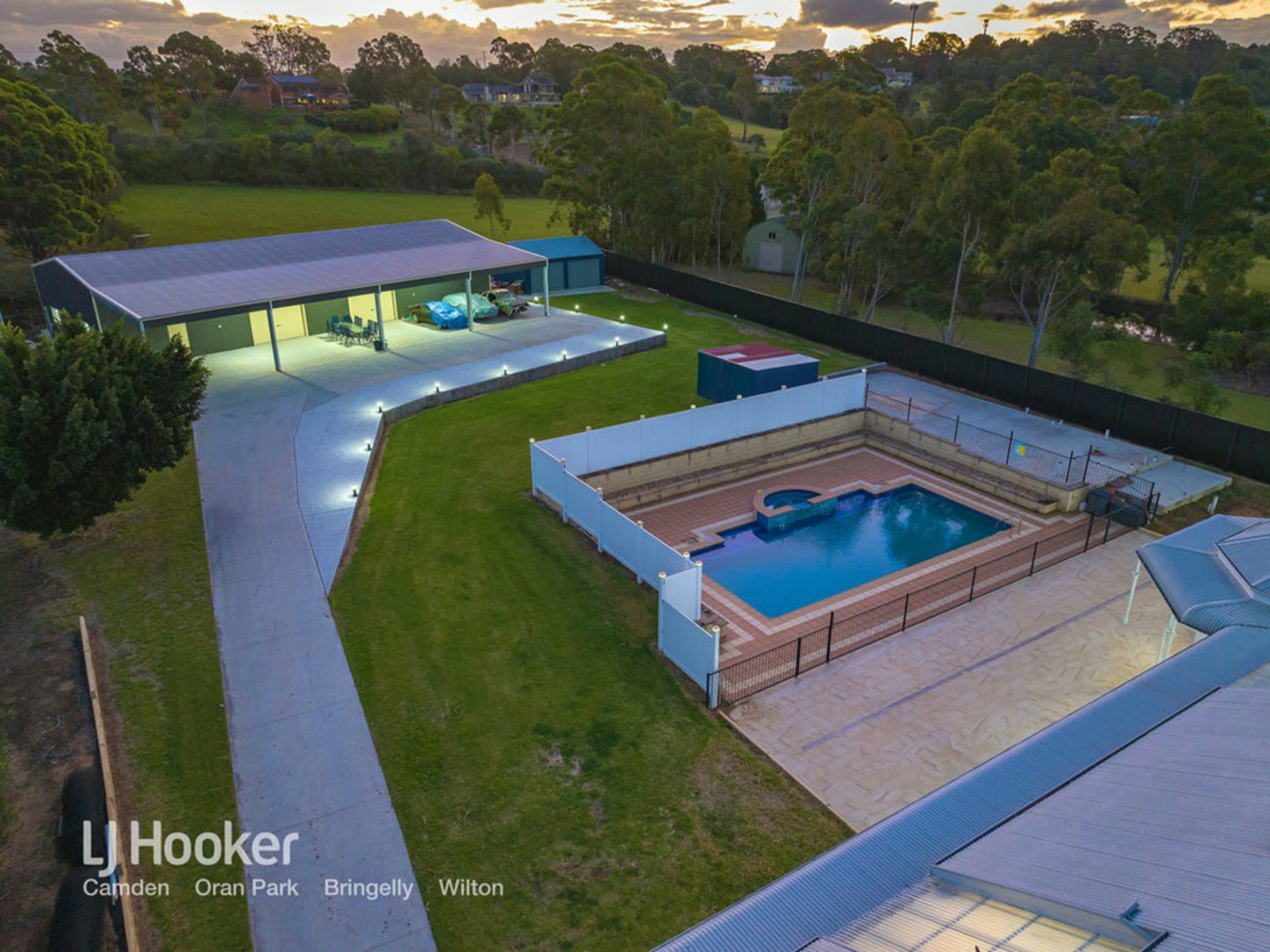 115 Huntingdale Drive, DENHAM COURT