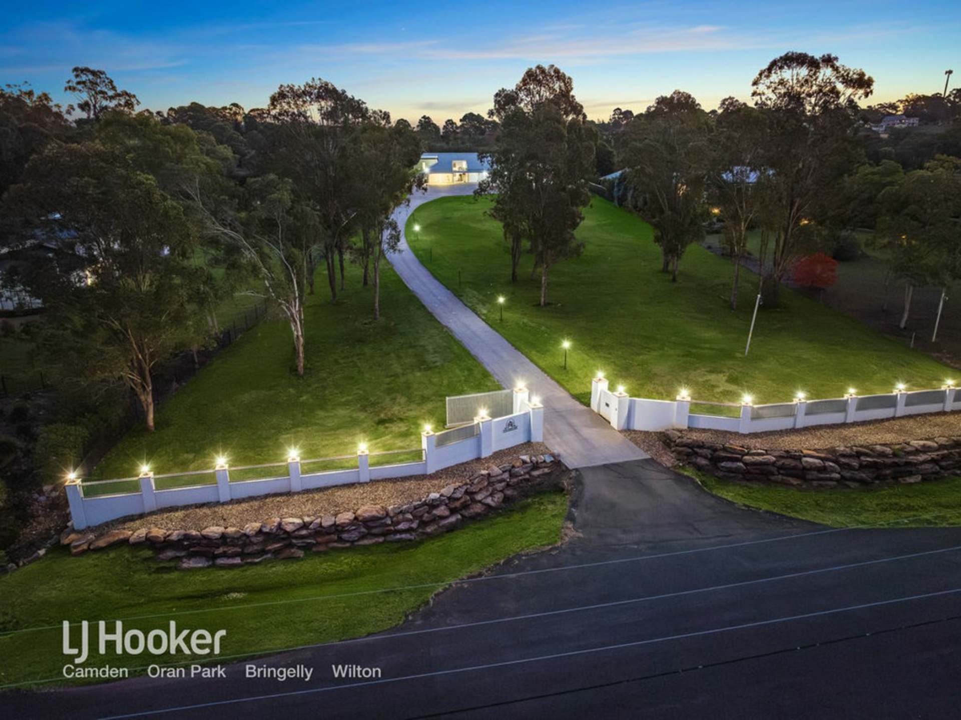115 Huntingdale Drive, DENHAM COURT