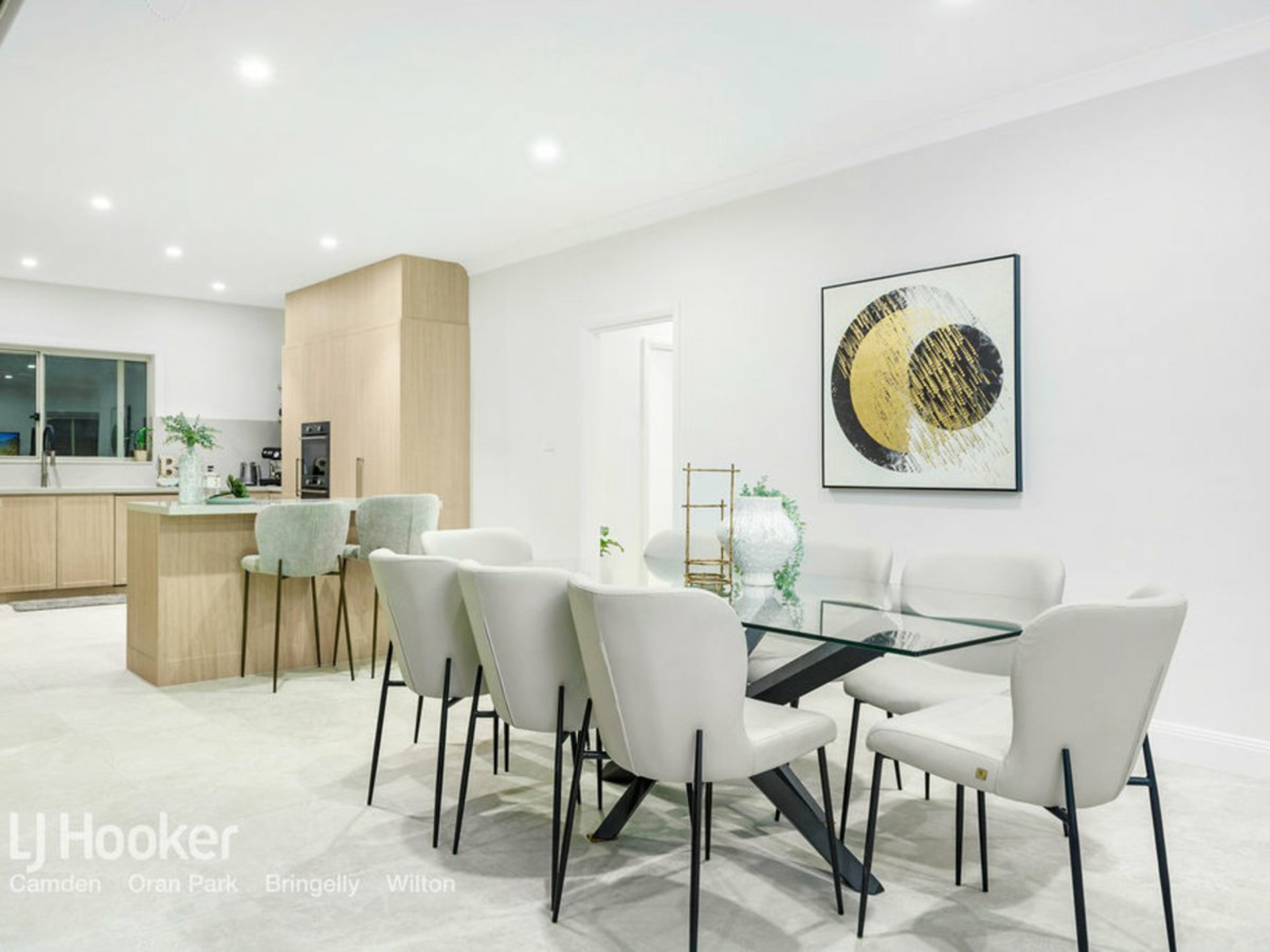 9 Gowan Place, DENHAM COURT