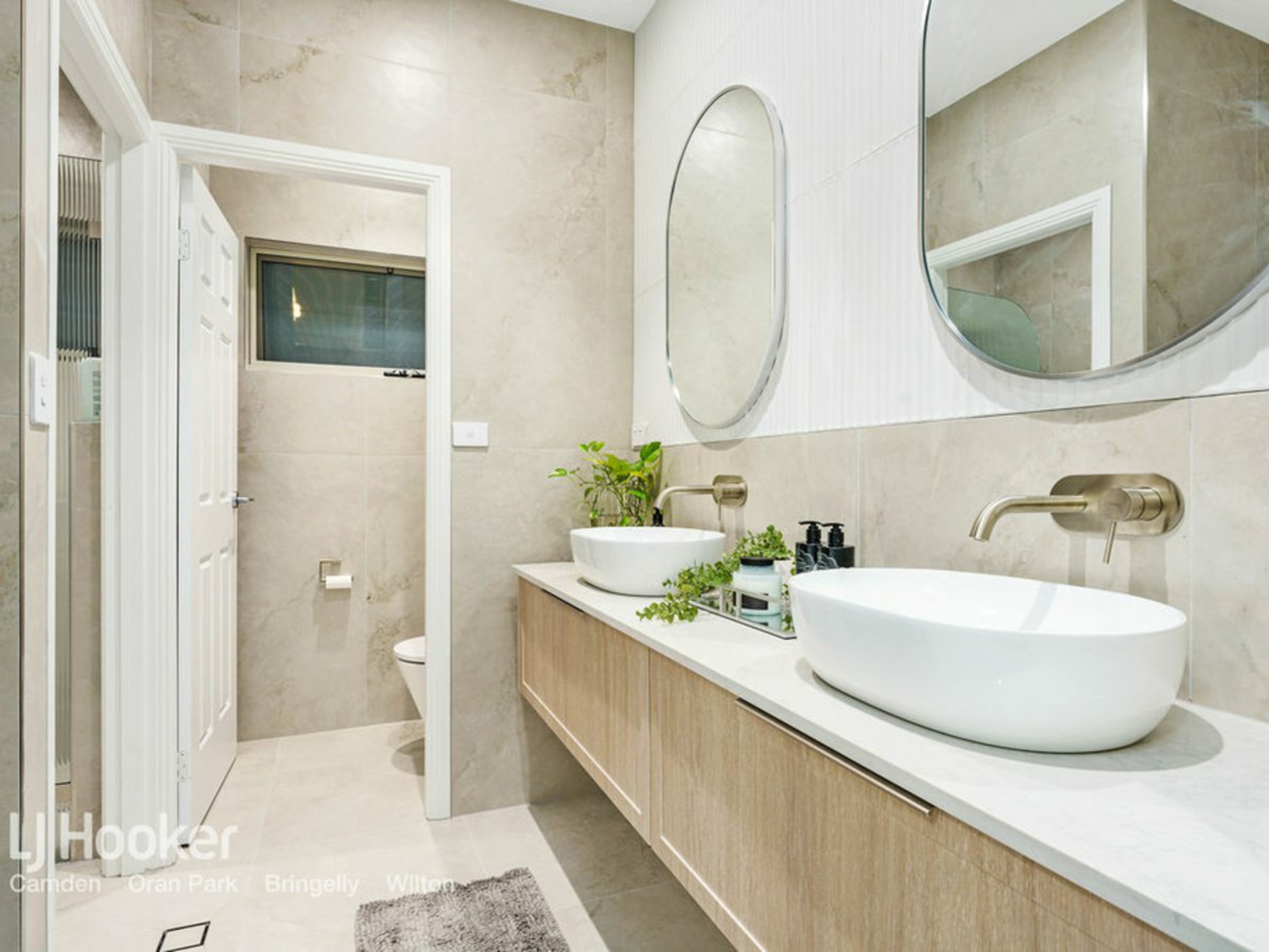 9 Gowan Place, DENHAM COURT