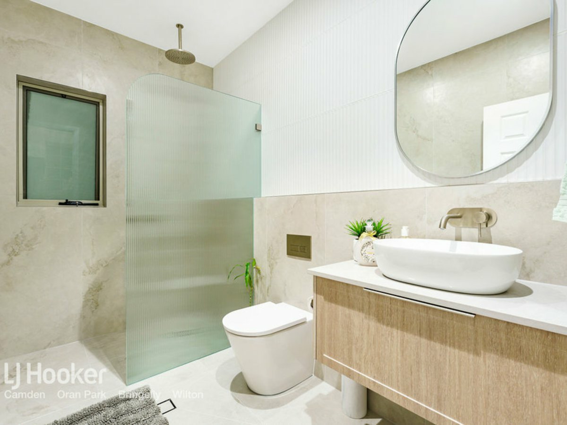 9 Gowan Place, DENHAM COURT