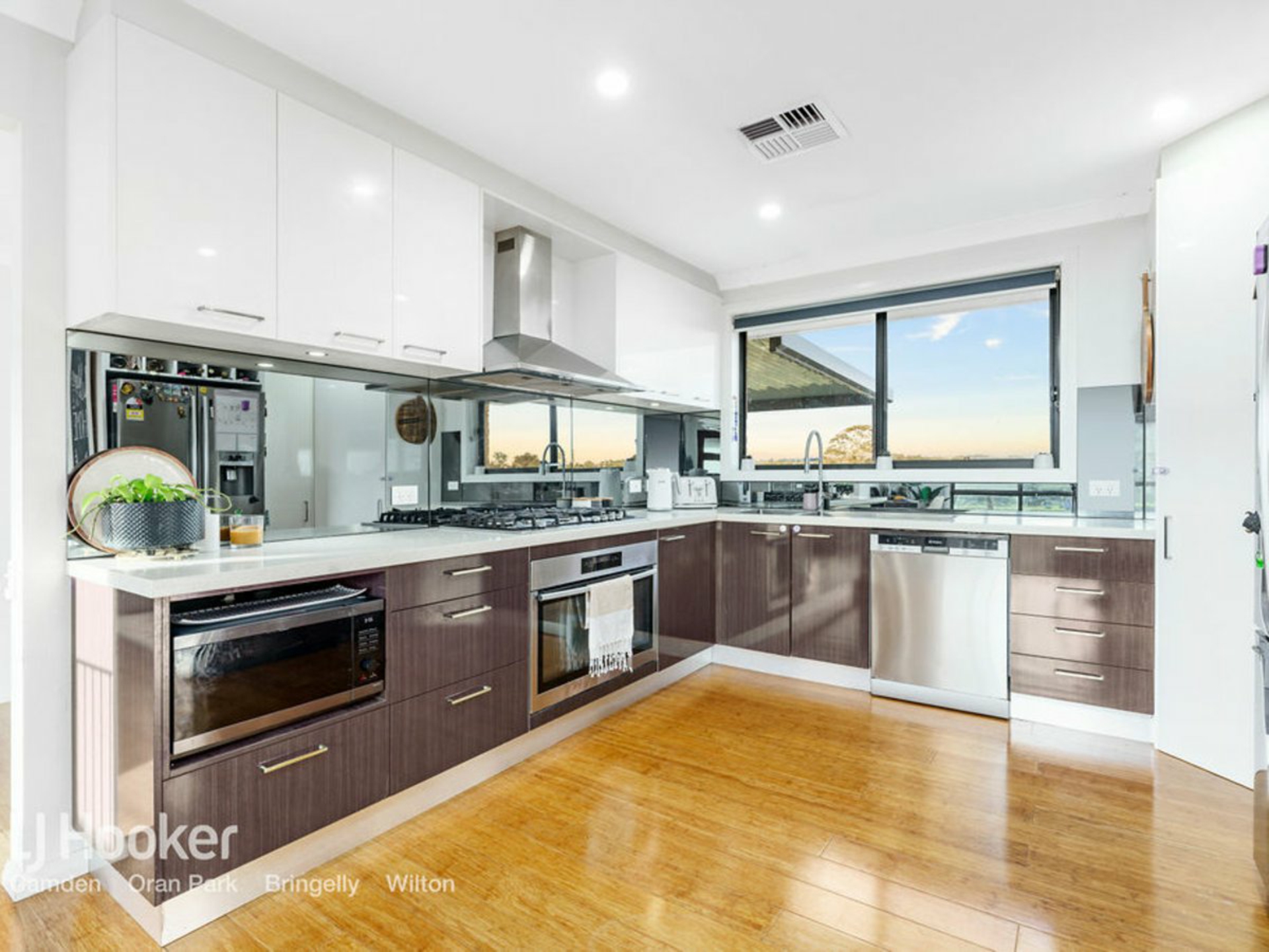 180 McKee Road, THERESA PARK