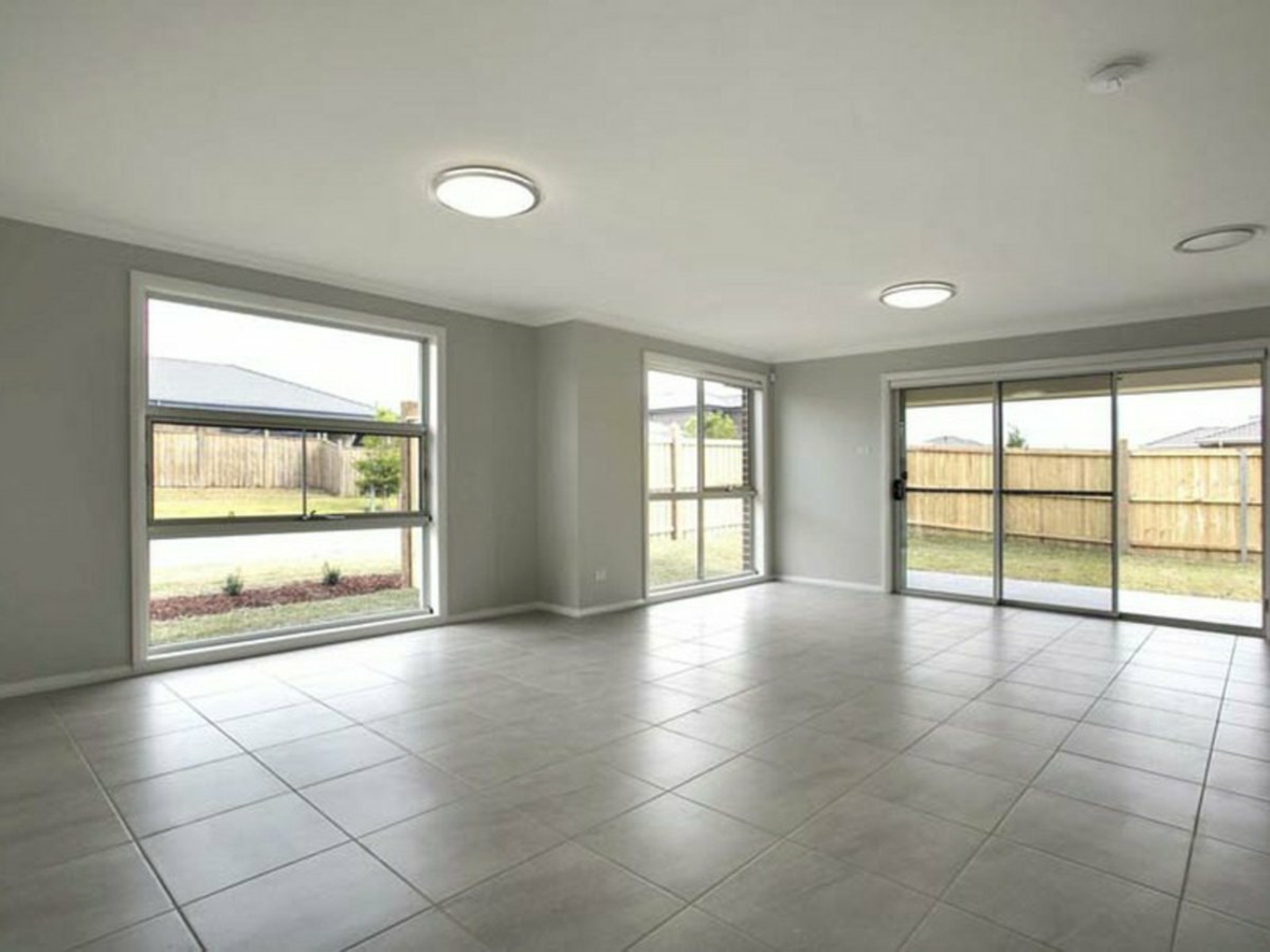 14 Morris Street, ORAN PARK