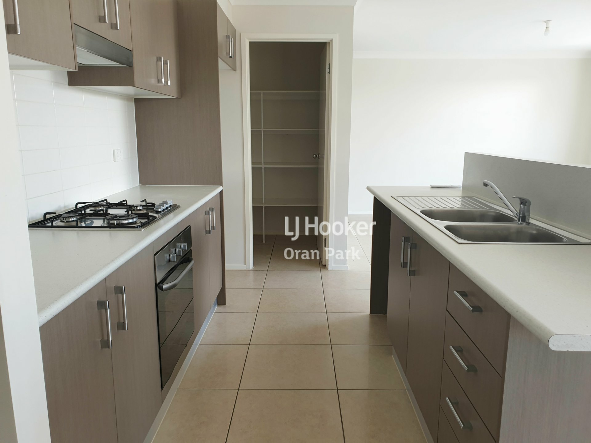 16 Ashby Street, ORAN PARK