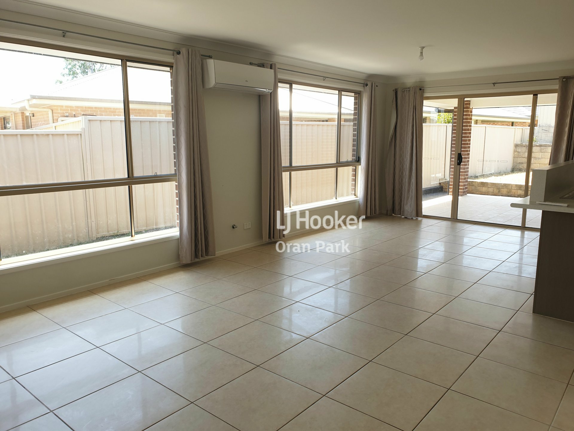 16 Ashby Street, ORAN PARK