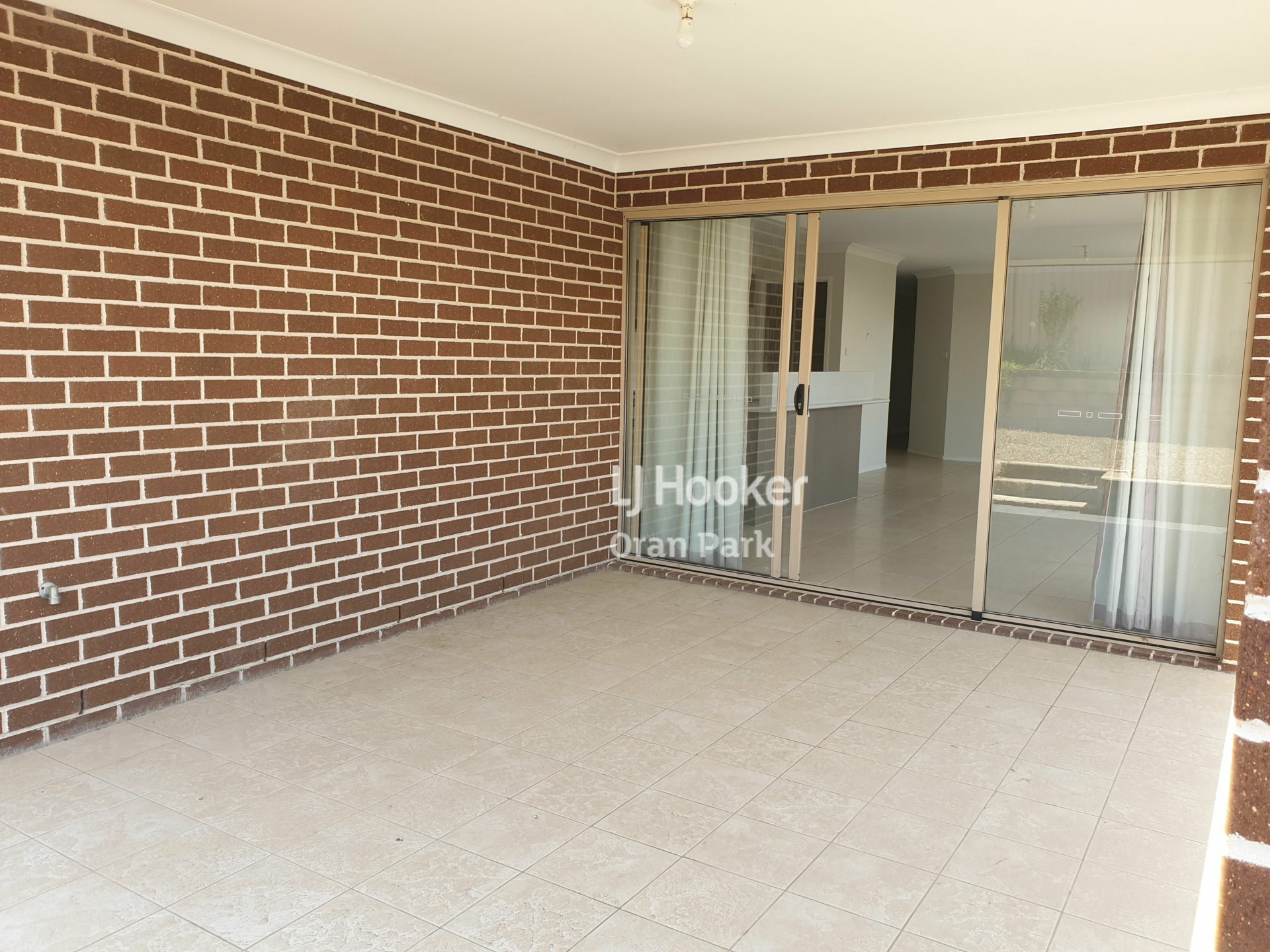 16 Ashby Street, ORAN PARK