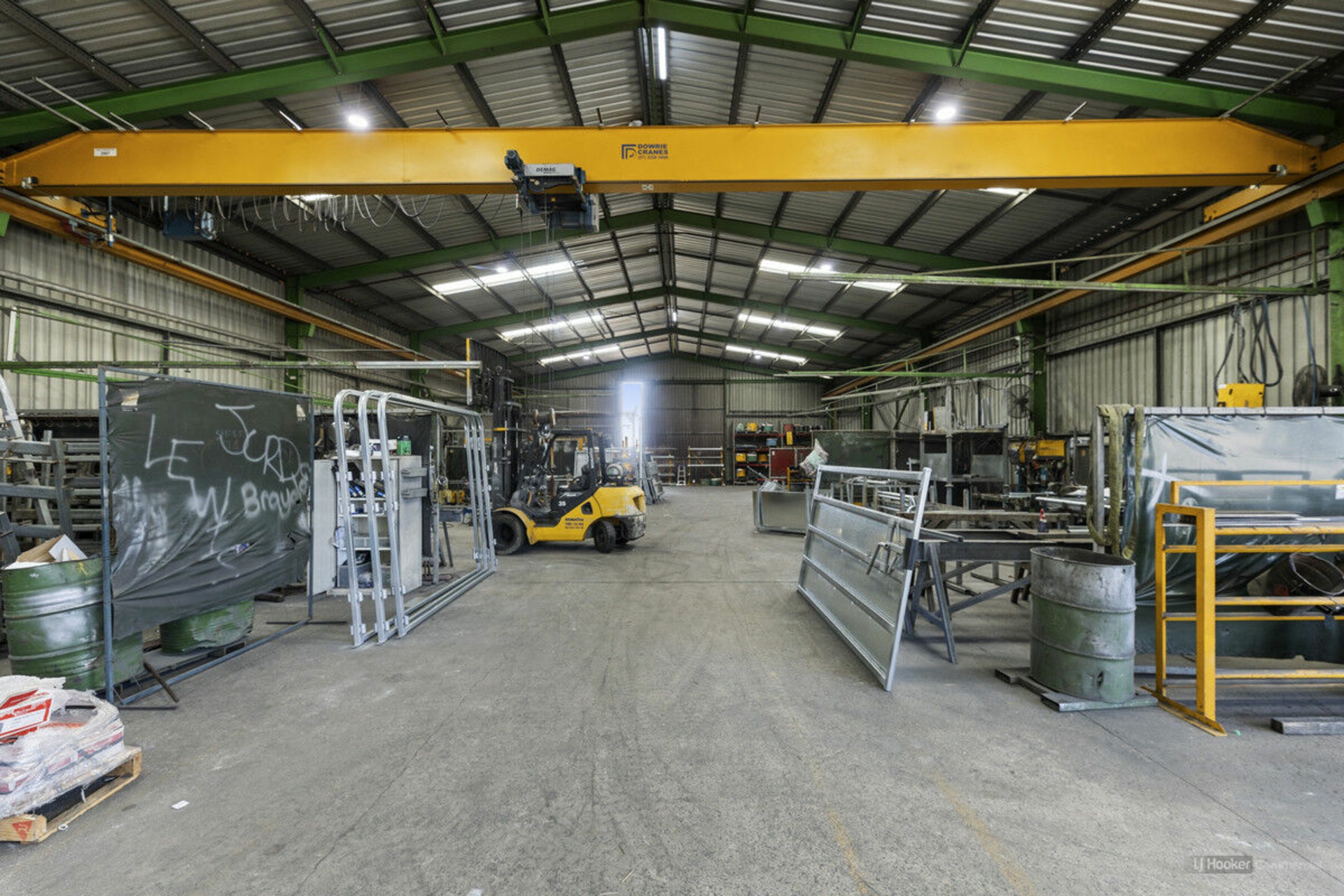 3 Industrial Road, GATTON
