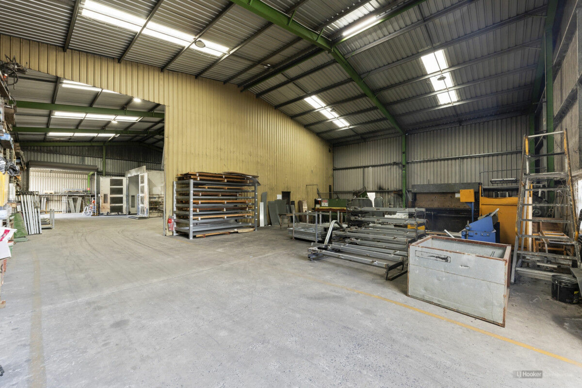 3 Industrial Road, GATTON