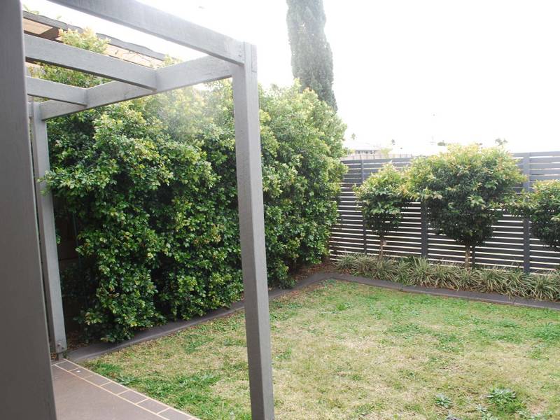 2/14 Sunning Street, KEARNEYS SPRING
