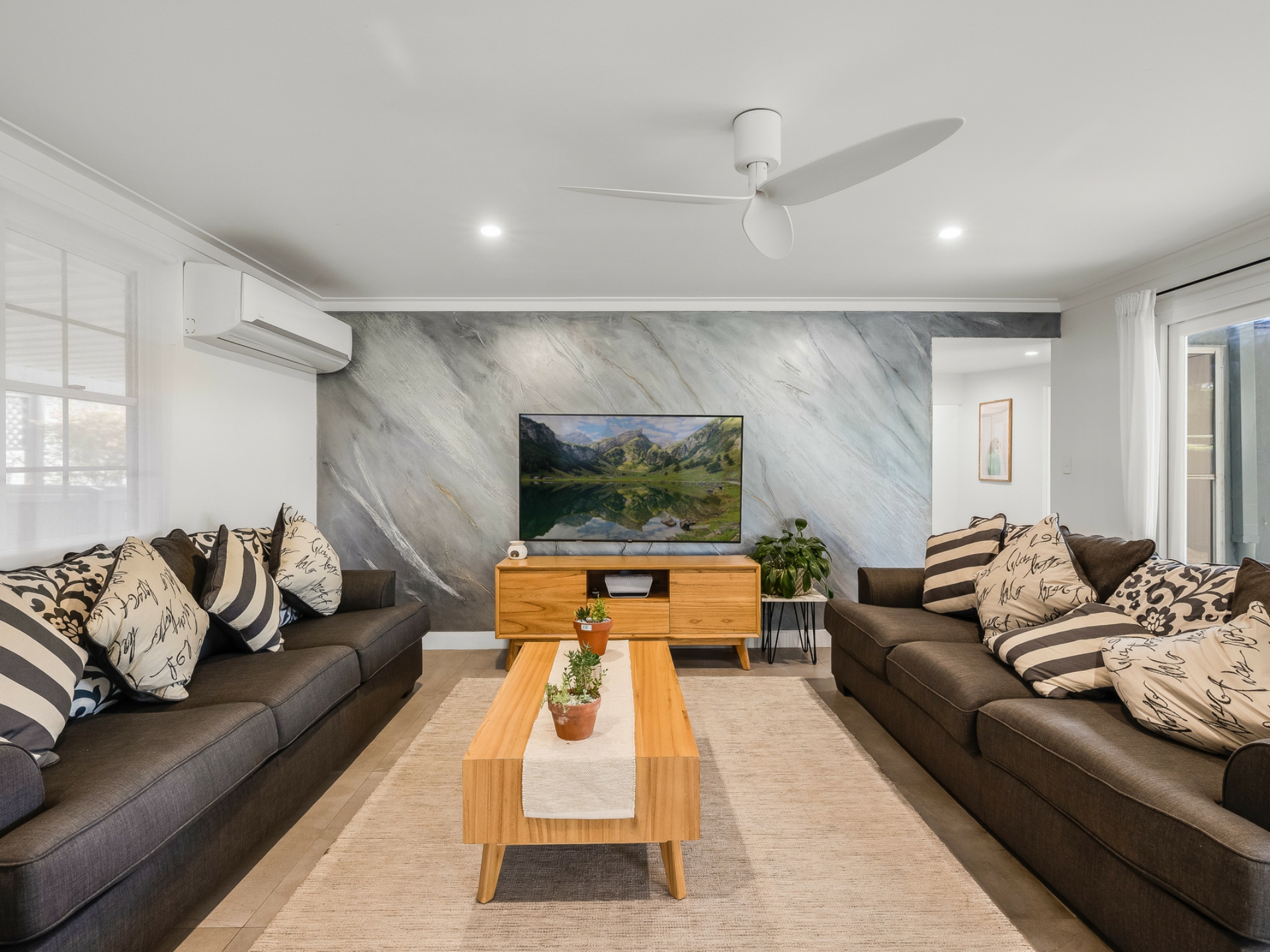 32 Llewellyn Street, CENTENARY HEIGHTS
