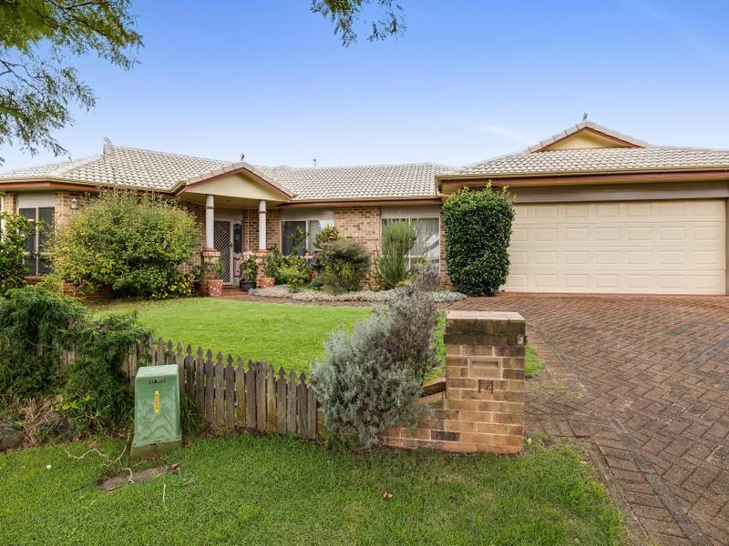 14 Spring Garden Court, Middle Ridge