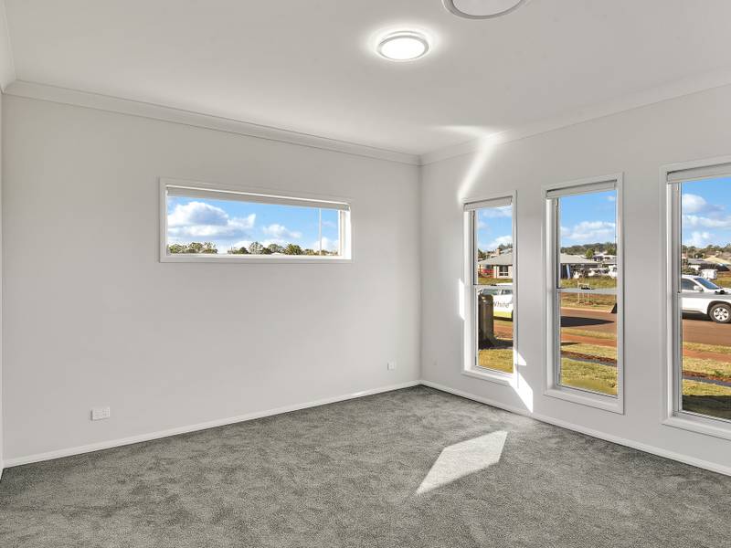 7 Pilgrim Street, MIDDLE RIDGE