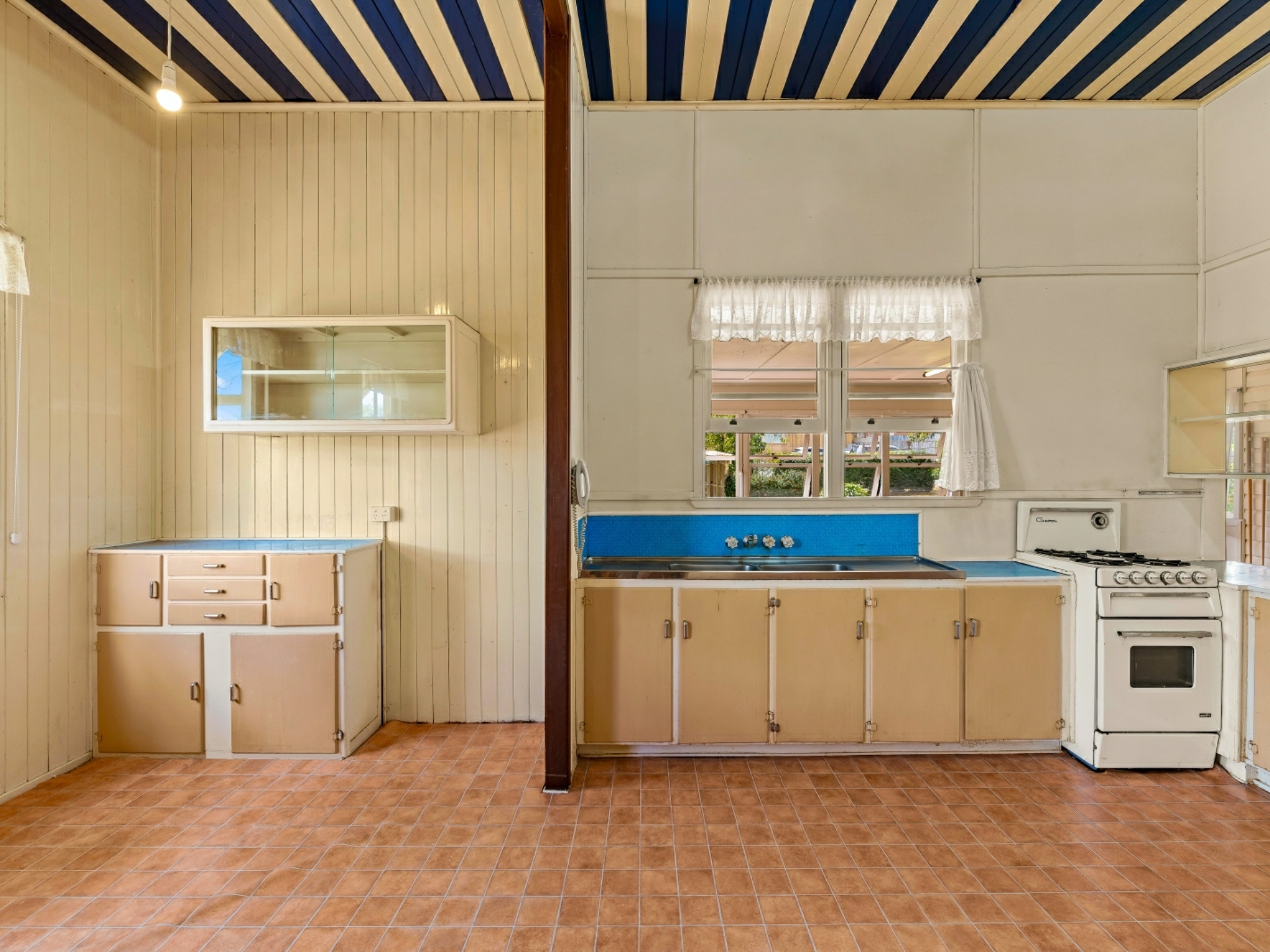 7 Stirling Street, EAST TOOWOOMBA