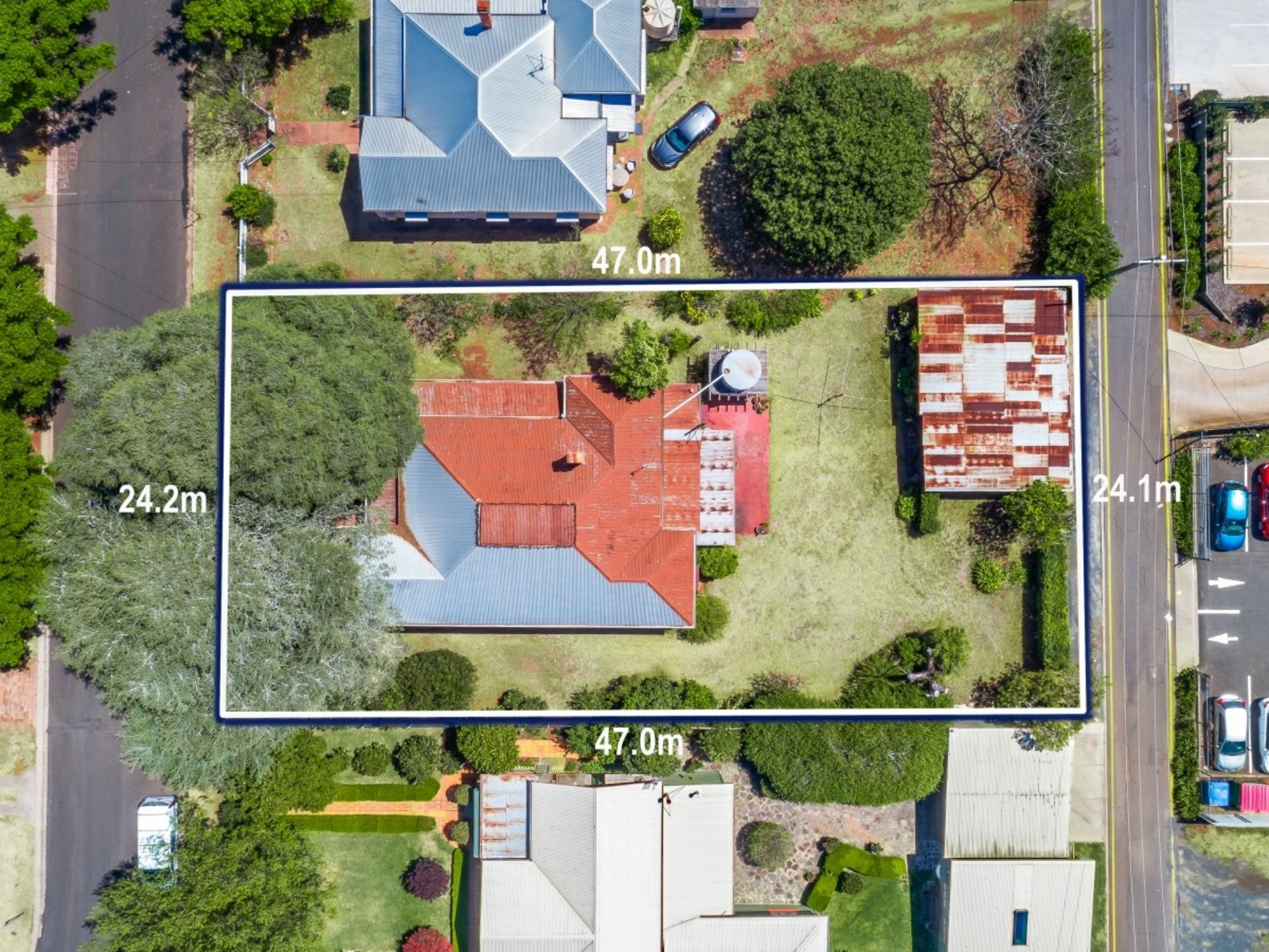 7 Stirling Street, EAST TOOWOOMBA