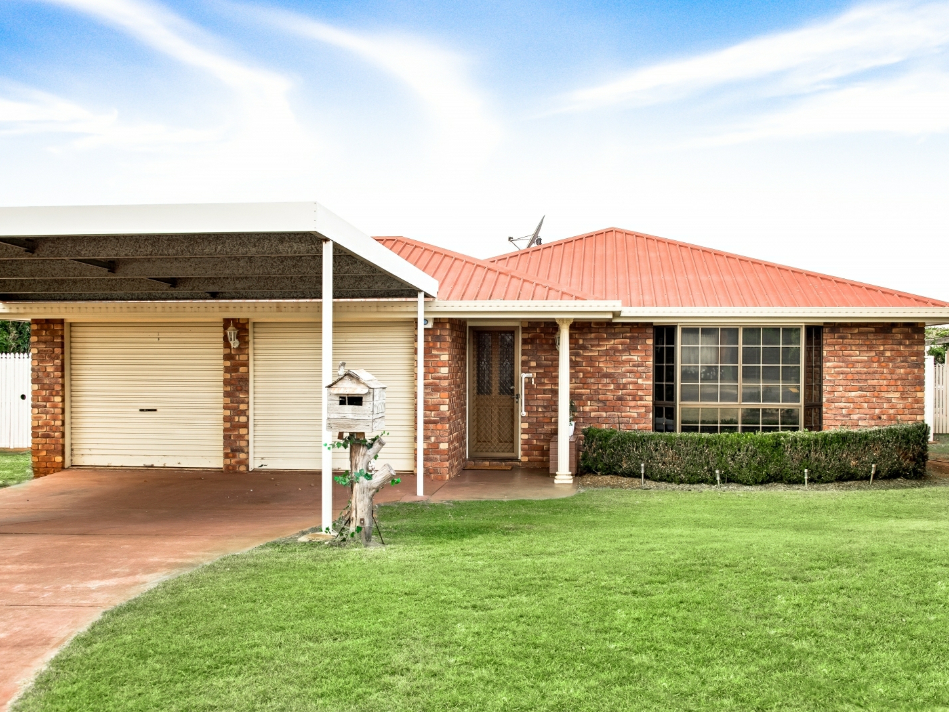6 Koppe Court Centenary Heights QLD