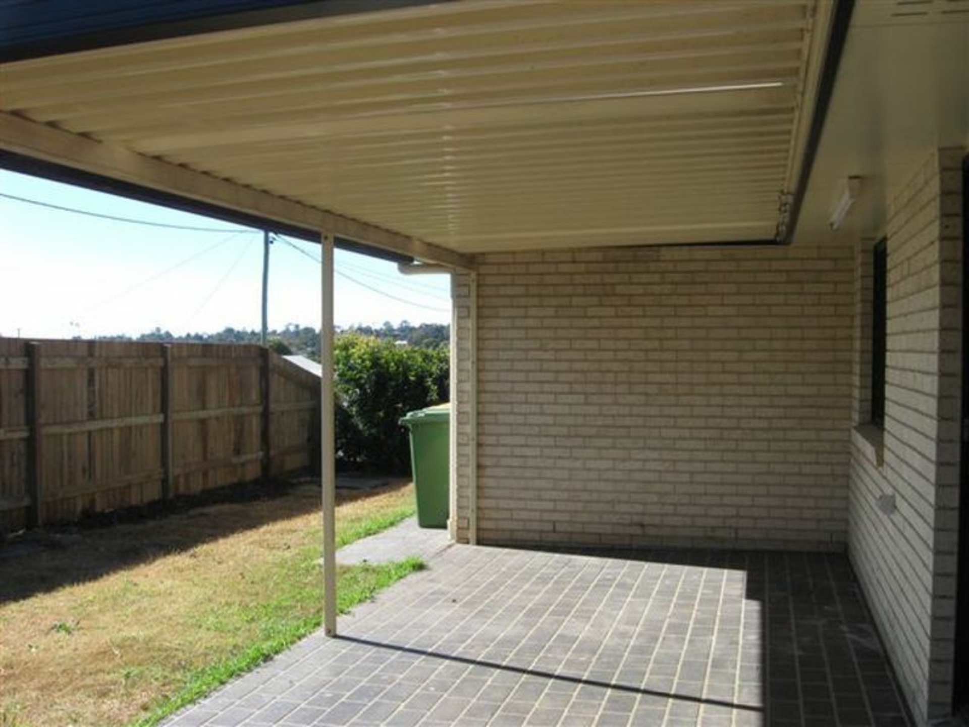 1/10 Hoey Street, KEARNEYS SPRING