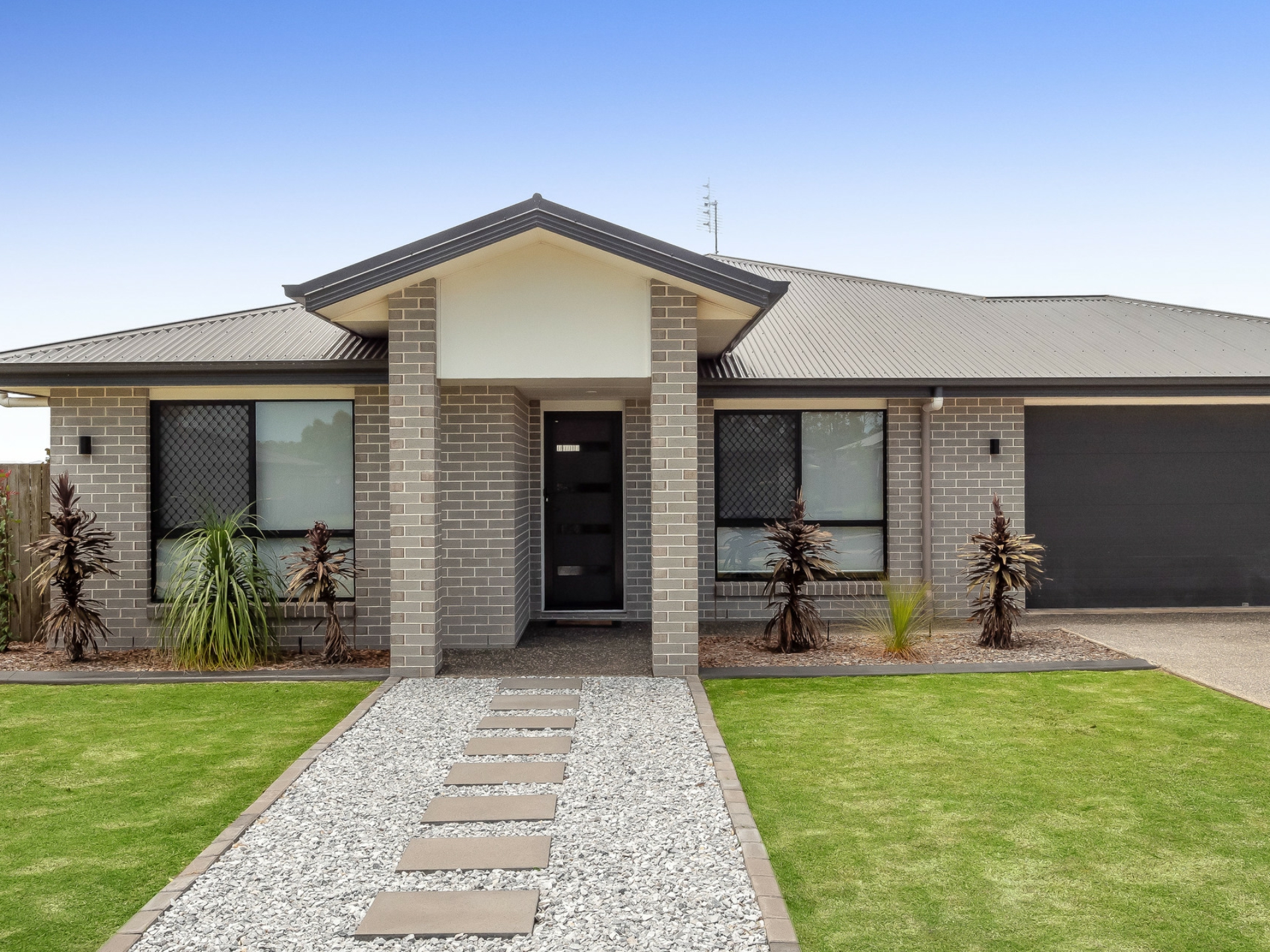 67 Magpie Drive, CAMBOOYA