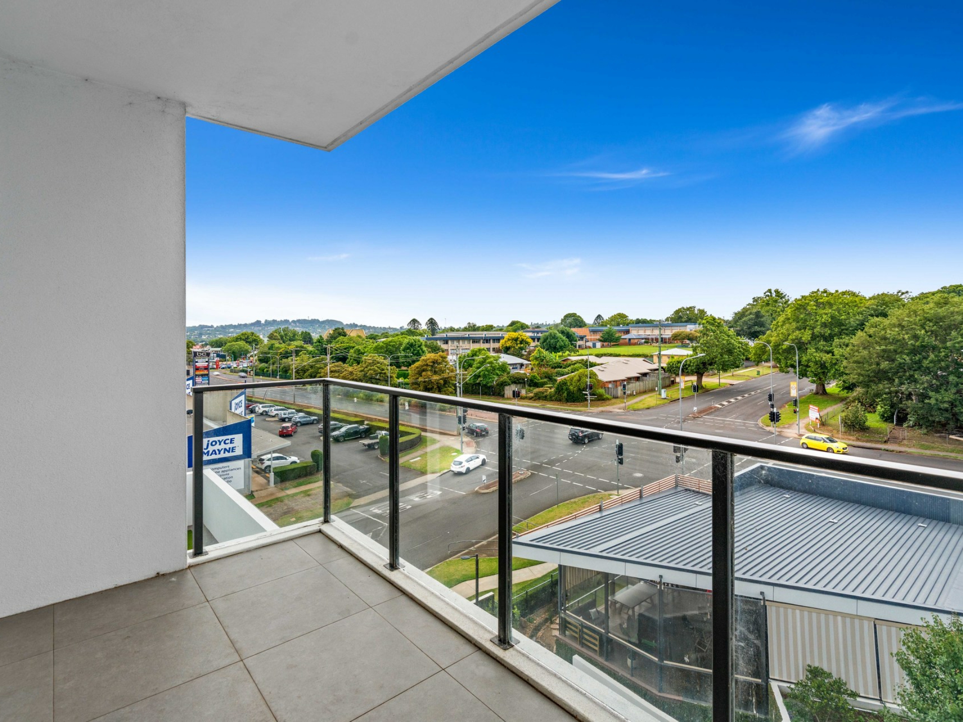 302/677 Ruthven Street, SOUTH TOOWOOMBA