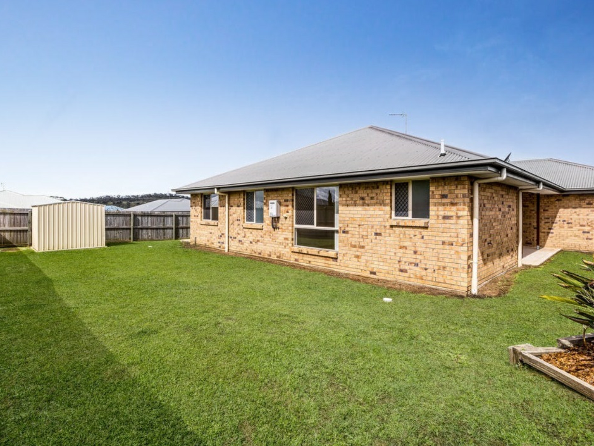 12 Lila Drive, COTSWOLD HILLS