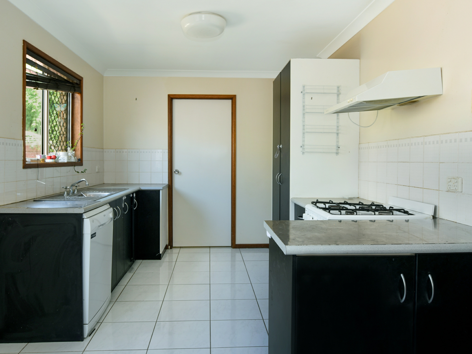 2/5 Quinlan Court, DARLING HEIGHTS
