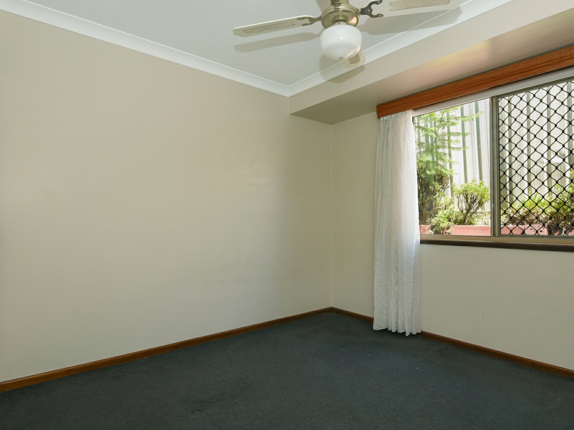 2/5 Quinlan Court, DARLING HEIGHTS