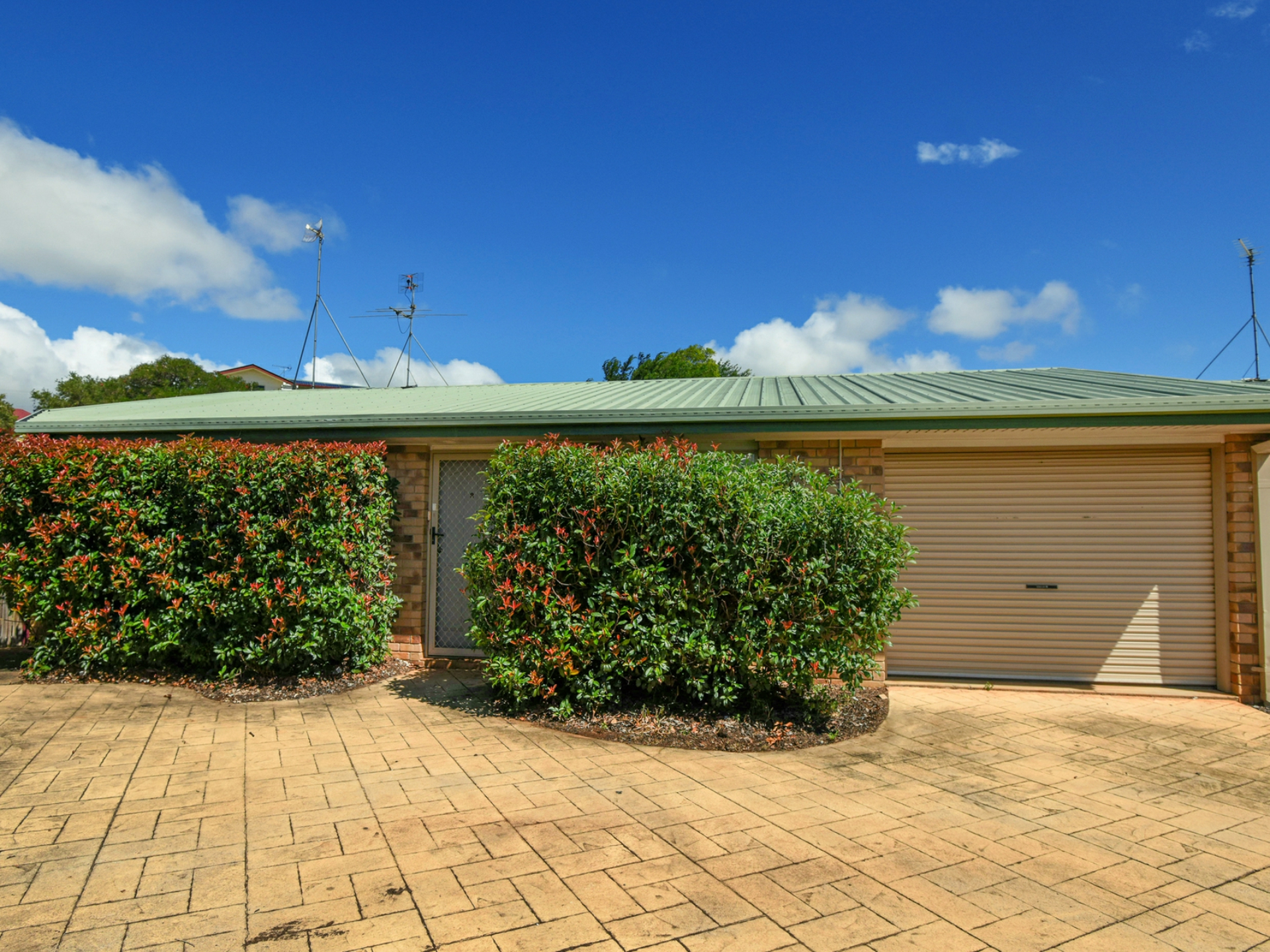 2/5 Quinlan Court Darling Heights QLD