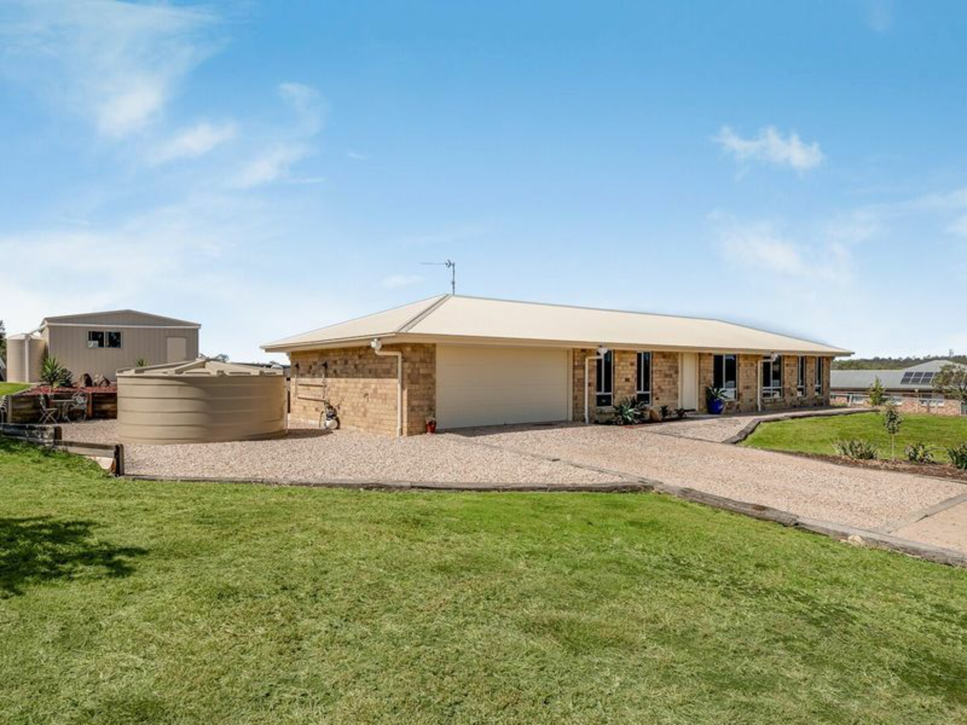 44 Peters Road, Meringandan West