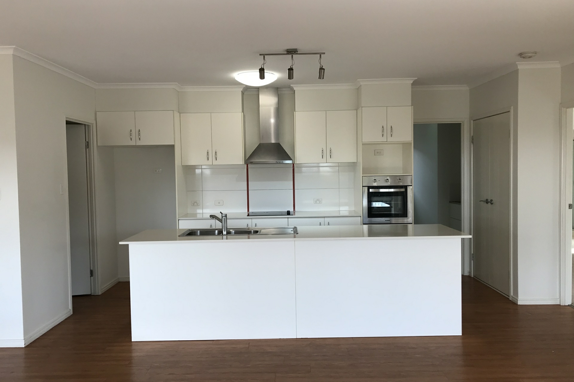 19 Pugh Street Middle Ridge QLD - Property Details - LJ Hooker