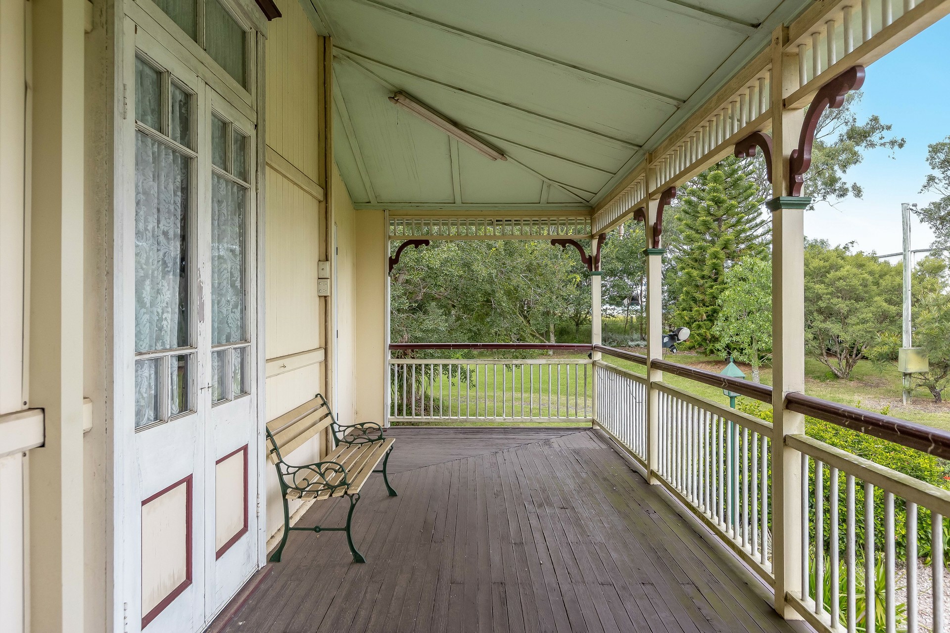 1925 Eust Euston Road Glenvale QLD House for Sale LJ Hooker